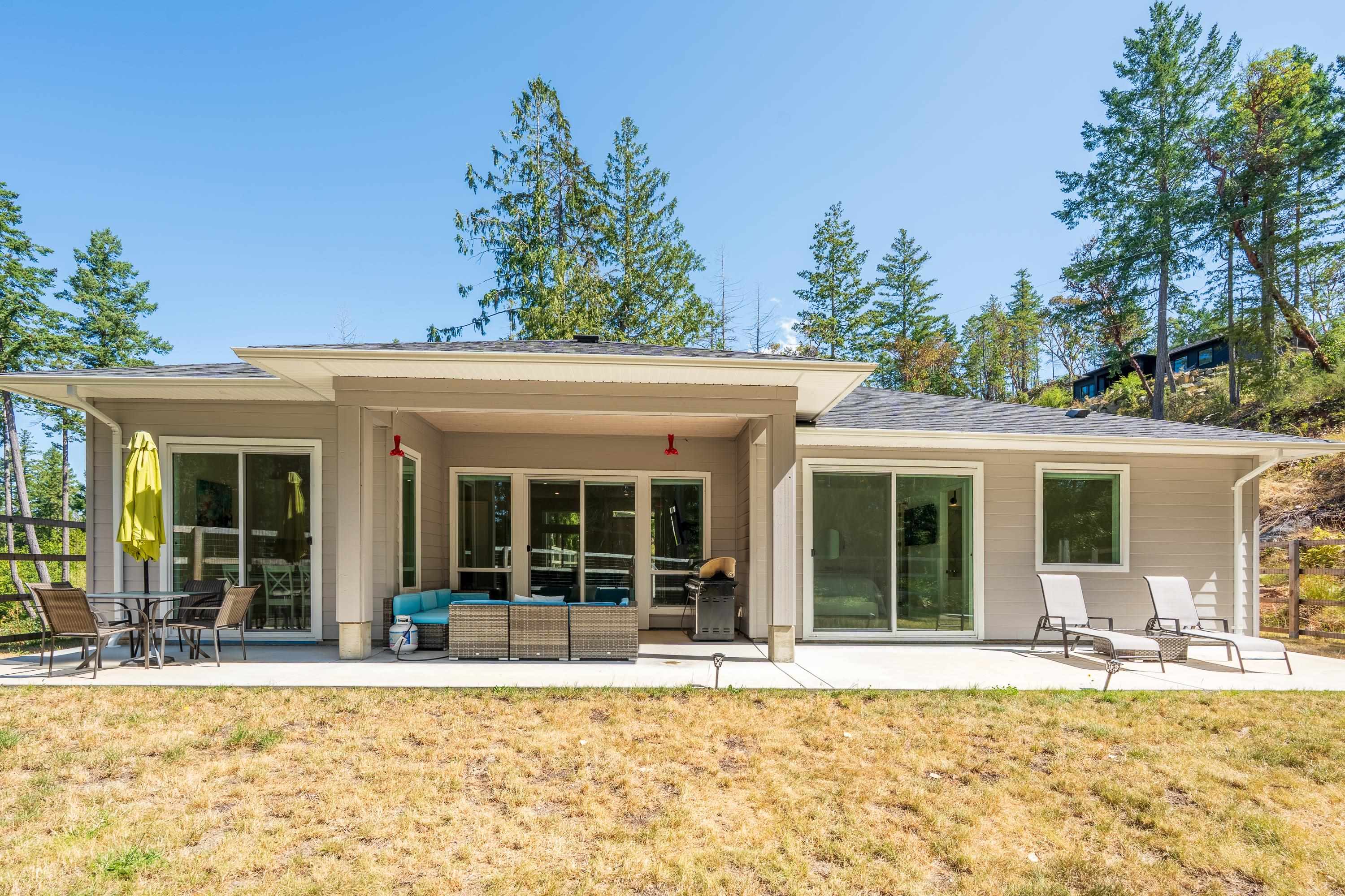 11120 Sunshine Coast Hwy, Pender Harbour, BC V7Z 1B9
