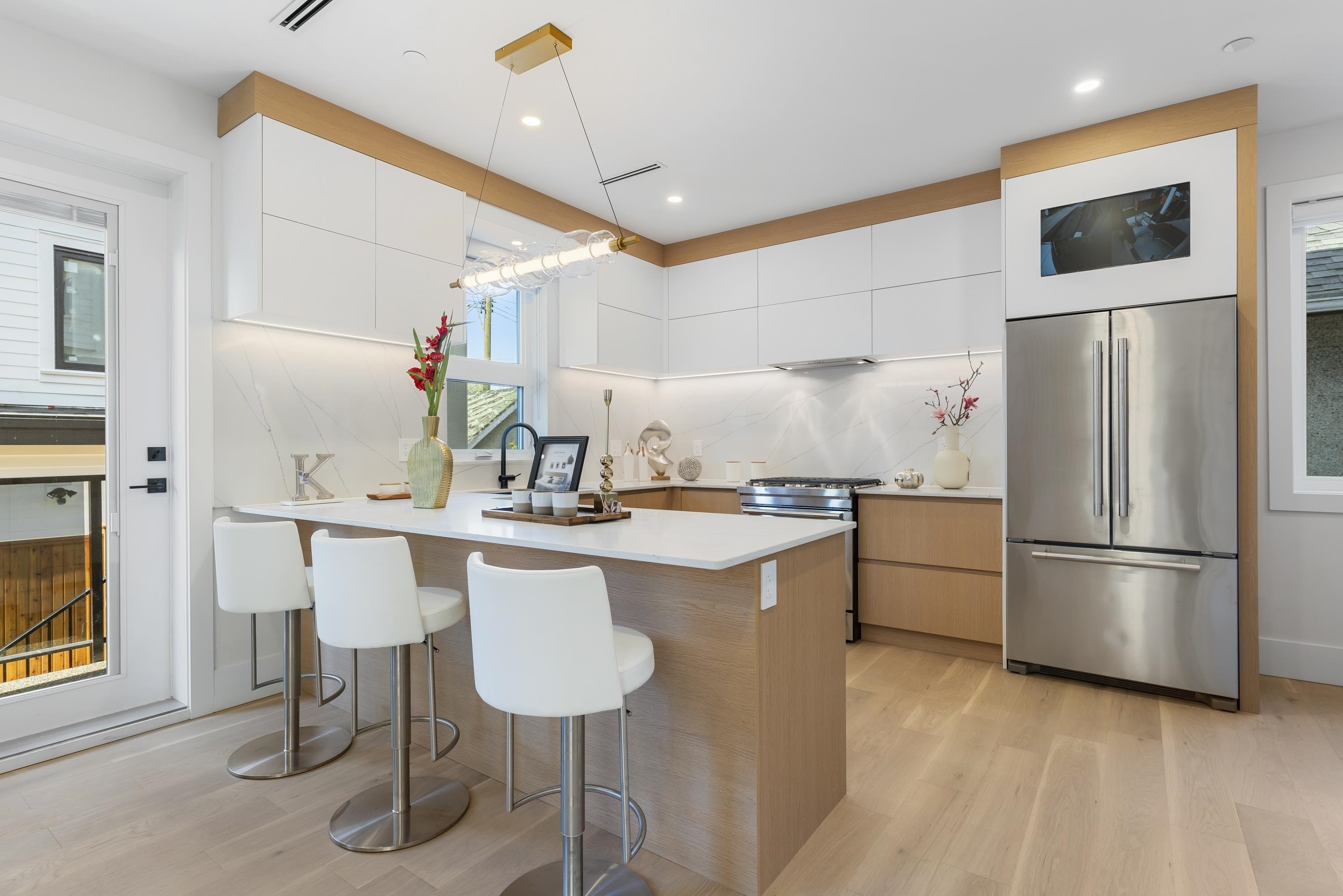 1243 Nootka Street #2, Vancouver, BC V5K 4E6