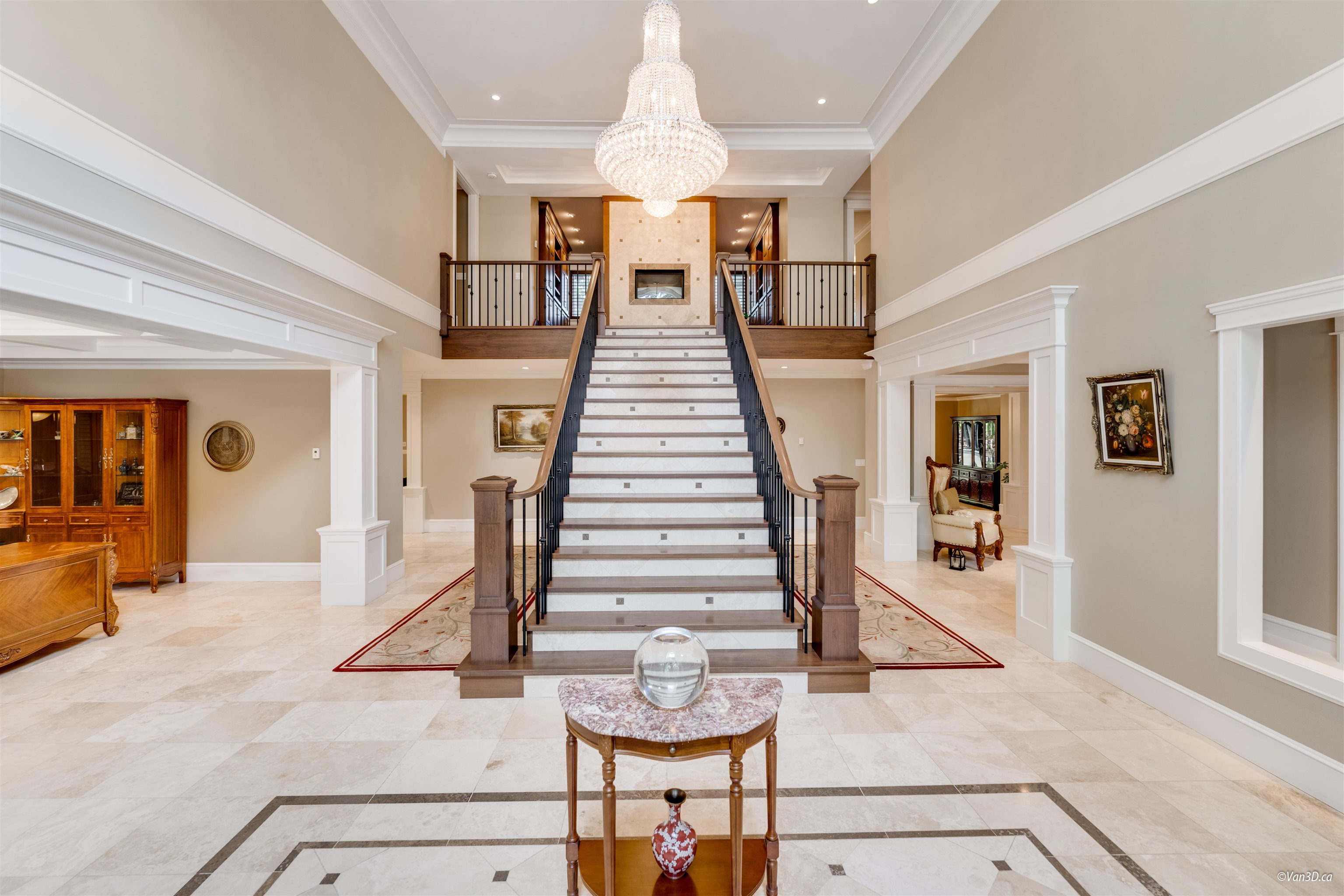 28 Avenue, Surrey, BC V4P 1T5