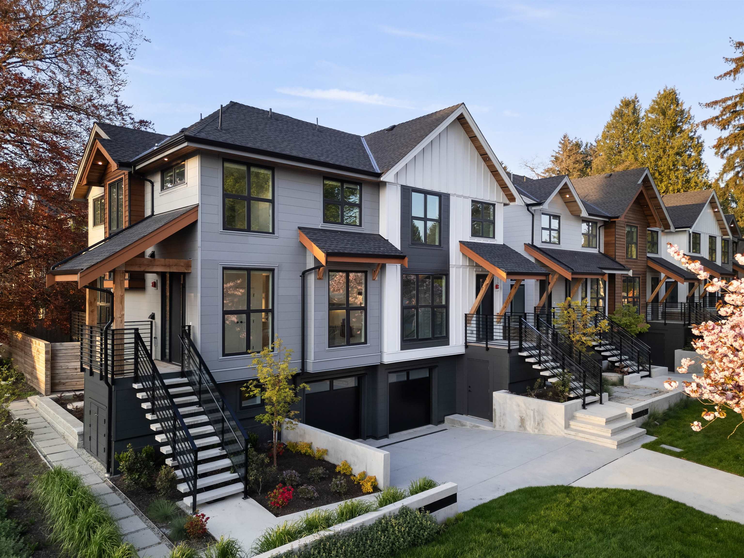 1495 West 52nd Avenue, Vancouver, BC V6P 1H6