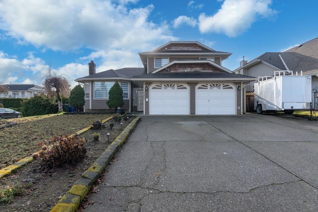 32066 Sorrento Avenue, Abbotsford, BC V2T 5B7