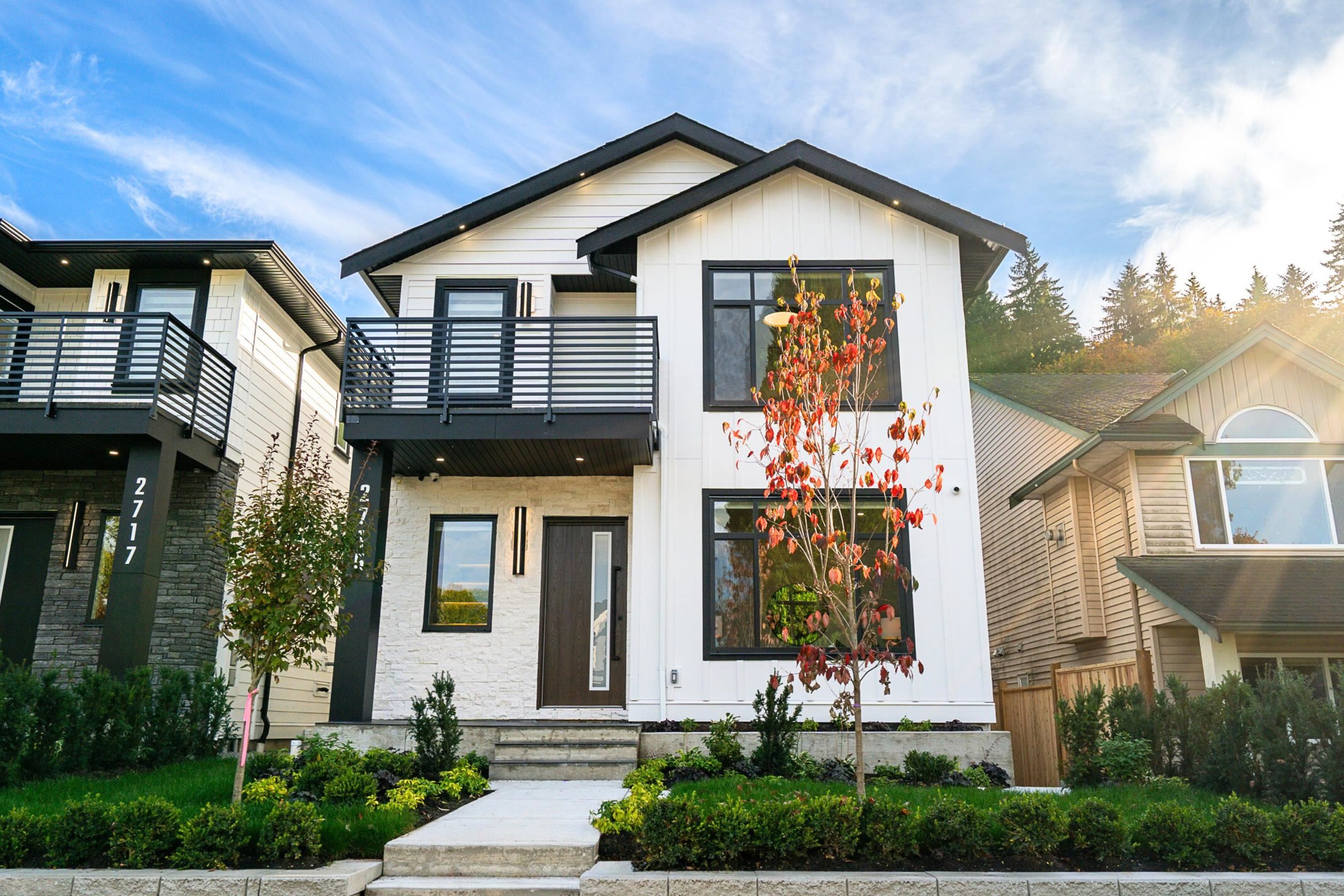 2715 Henry Street, Port Moody, BC V3H 2J8