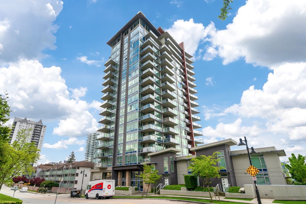 518 518 Whiting Way #706, Coquitlam, BC V3J 0H7