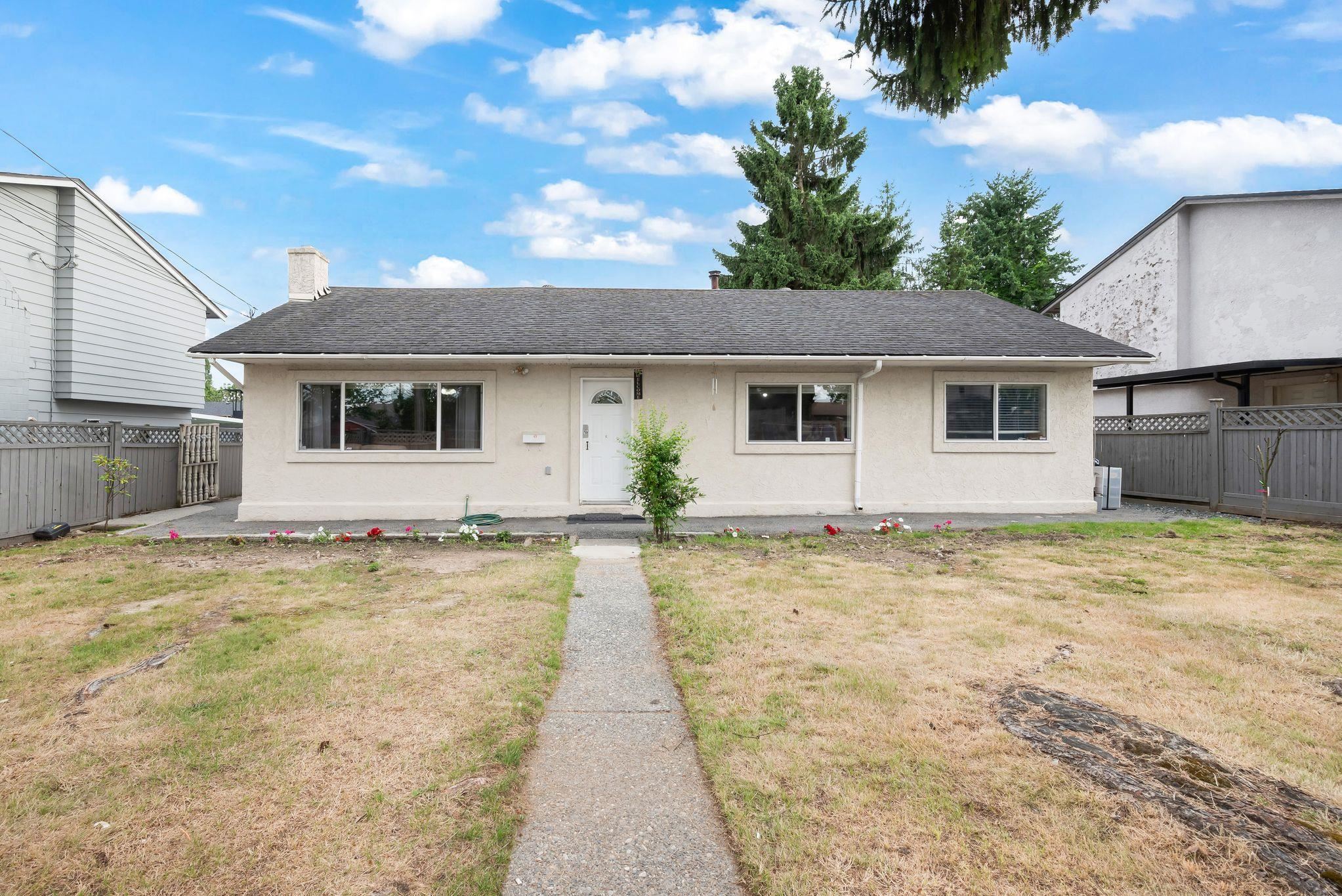 72 Avenue, Surrey, BC V3W 2N2