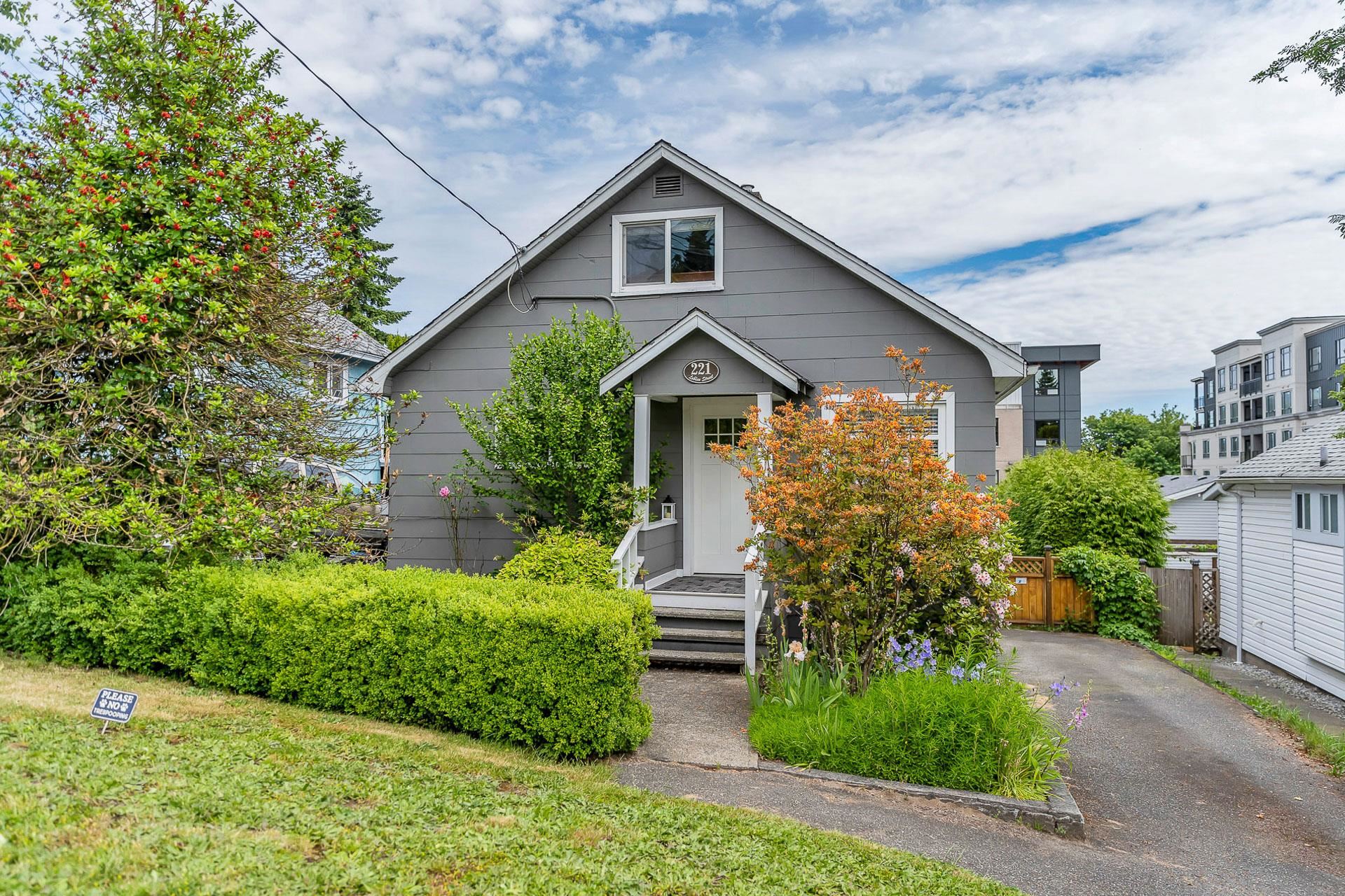 221 Lebleu Street, Coquitlam, BC V3K 4L7