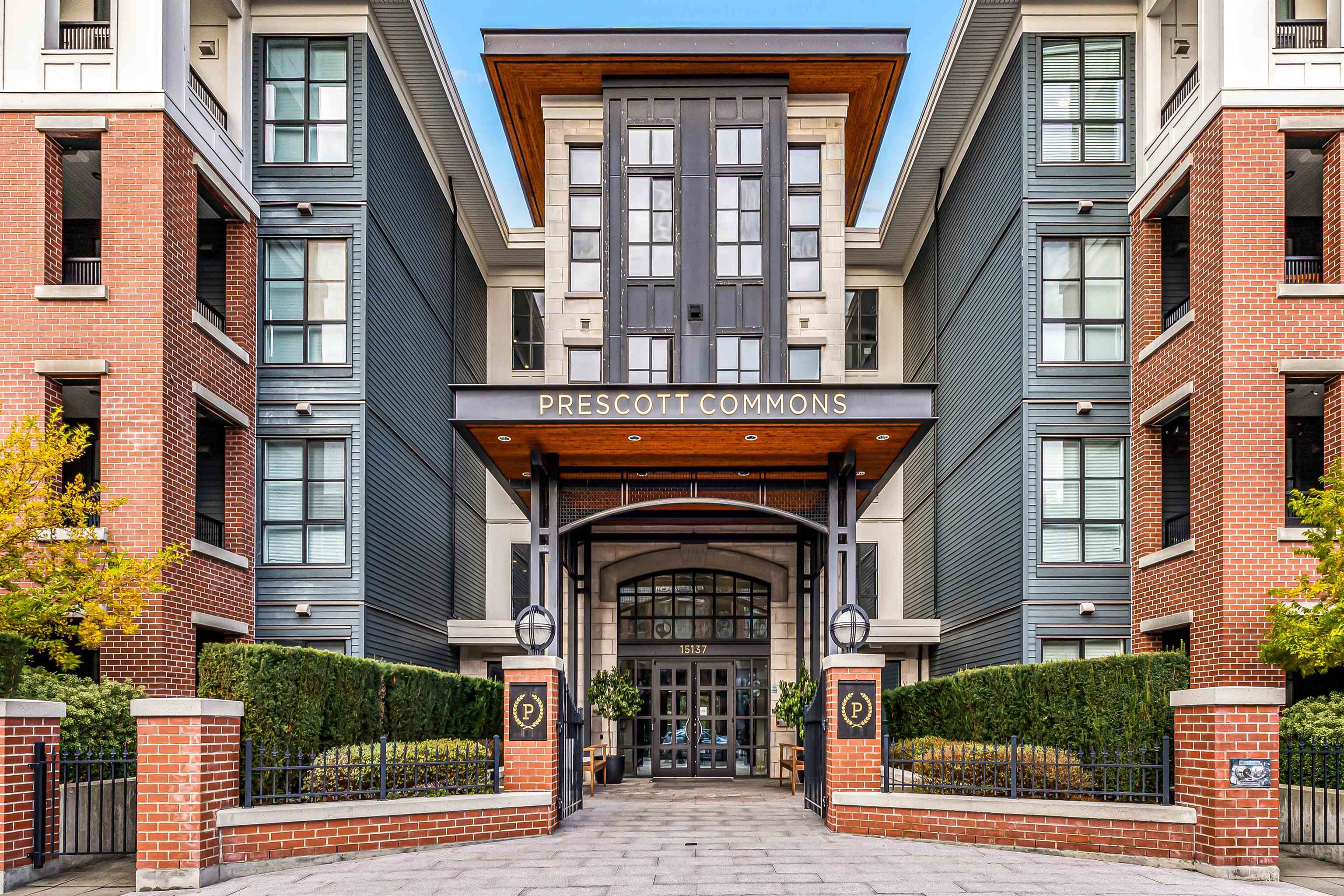 15137 33 Avenue #119, Surrey, BC V3Z 0Y1