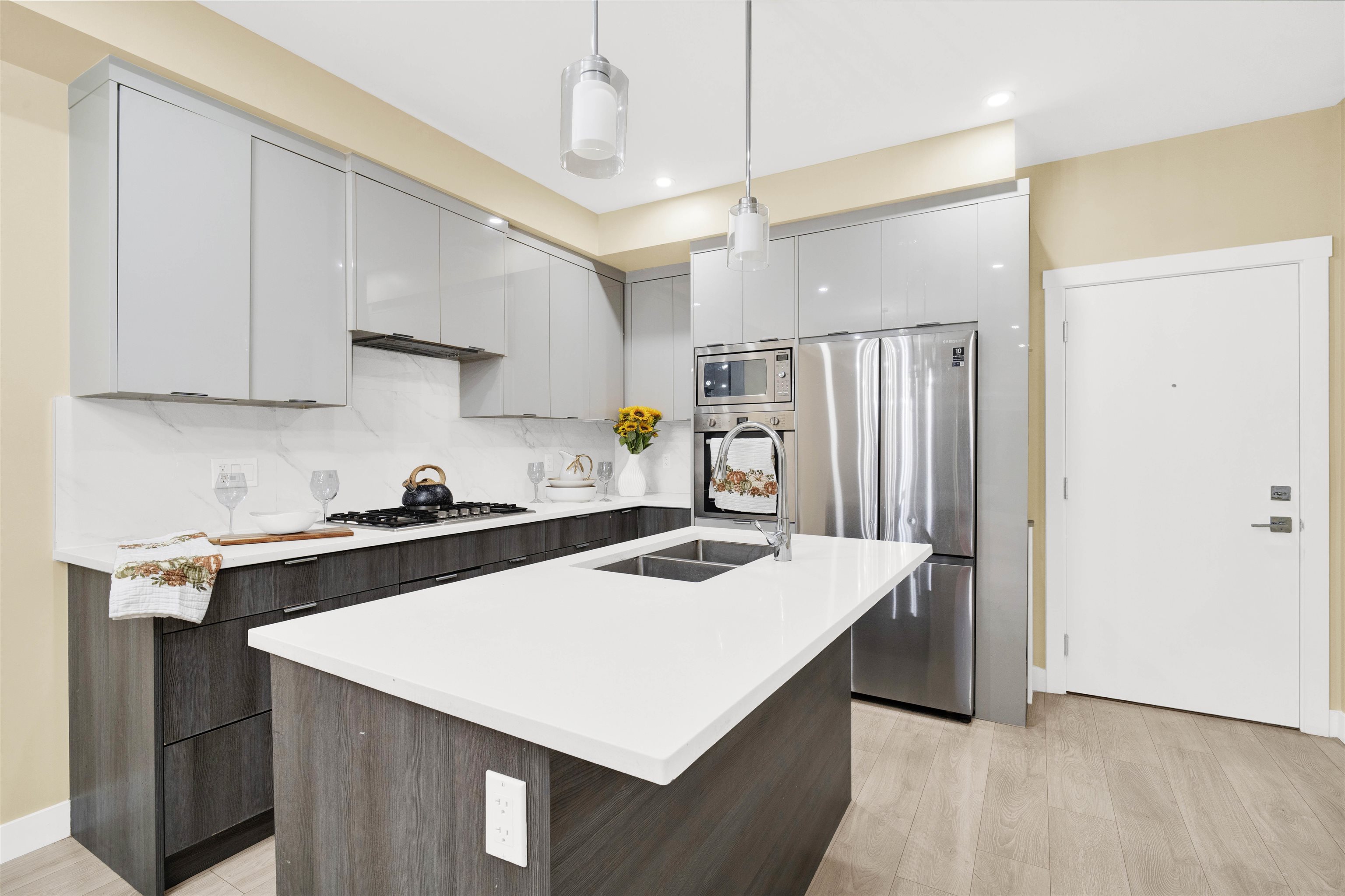 14438 72 Avenue #b210, Surrey, BC V3S 0B6