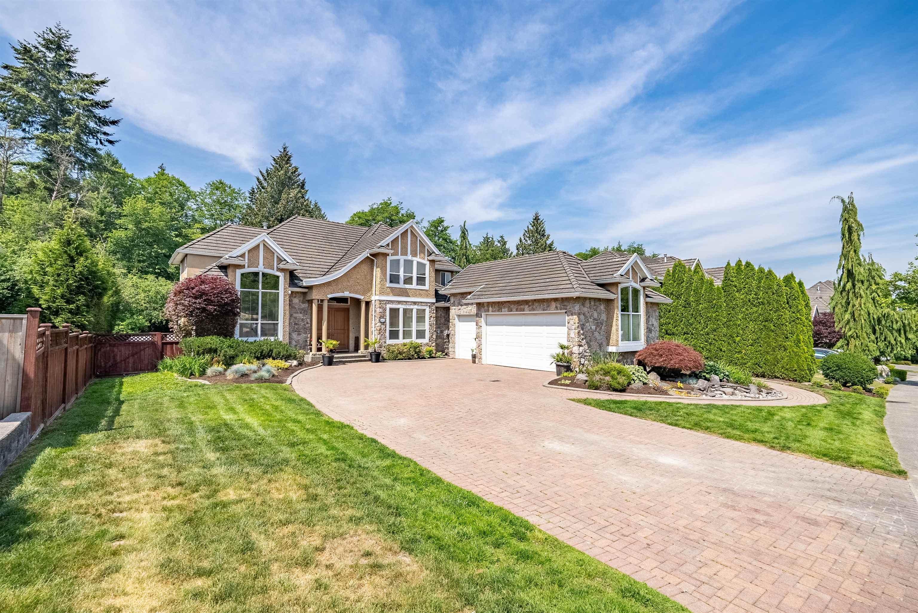 87 Avenue, Surrey, BC V4N 5J4