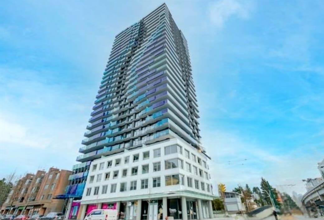 5058 Joyce St #1208, Vancouver, BC V5R 0J9