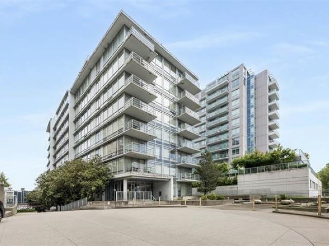 8280 Lansdowne Road #1007, Richmond, BC V6X 0B2
