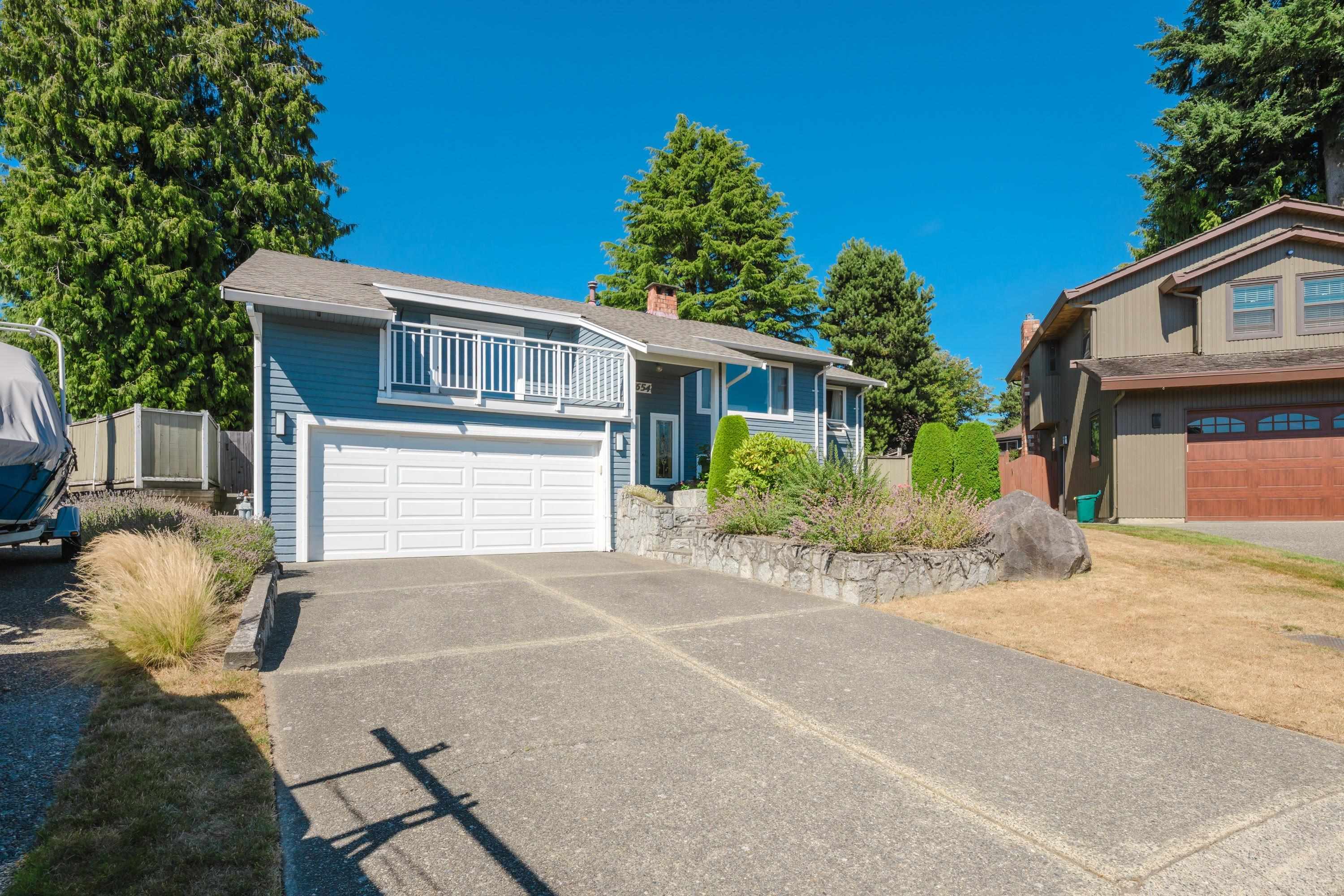 7654 Carnaby Place, Delta, BC V4C 7X2