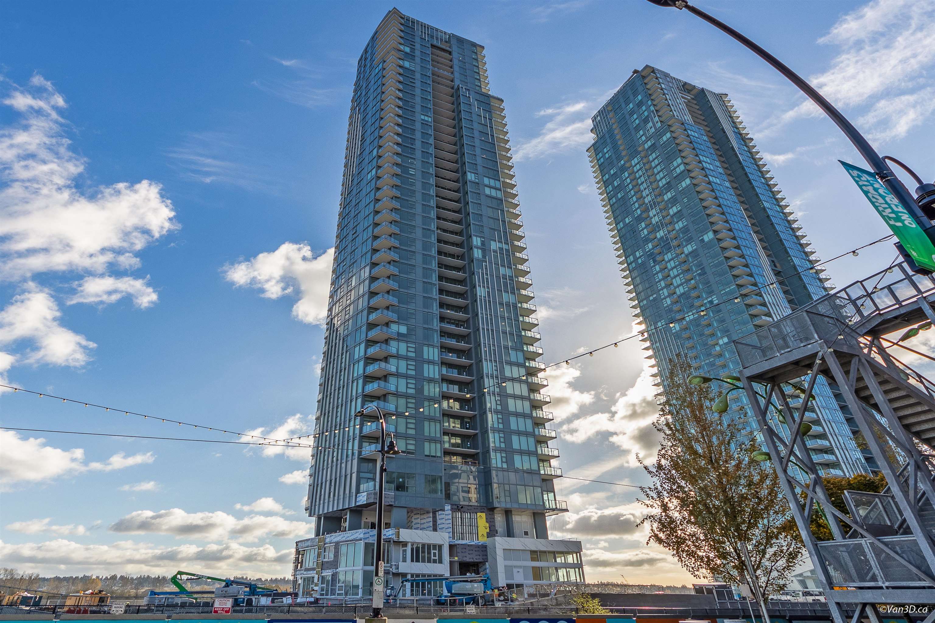 660 Quayside Dr #703, New Westminster, BC V3M 0P1
