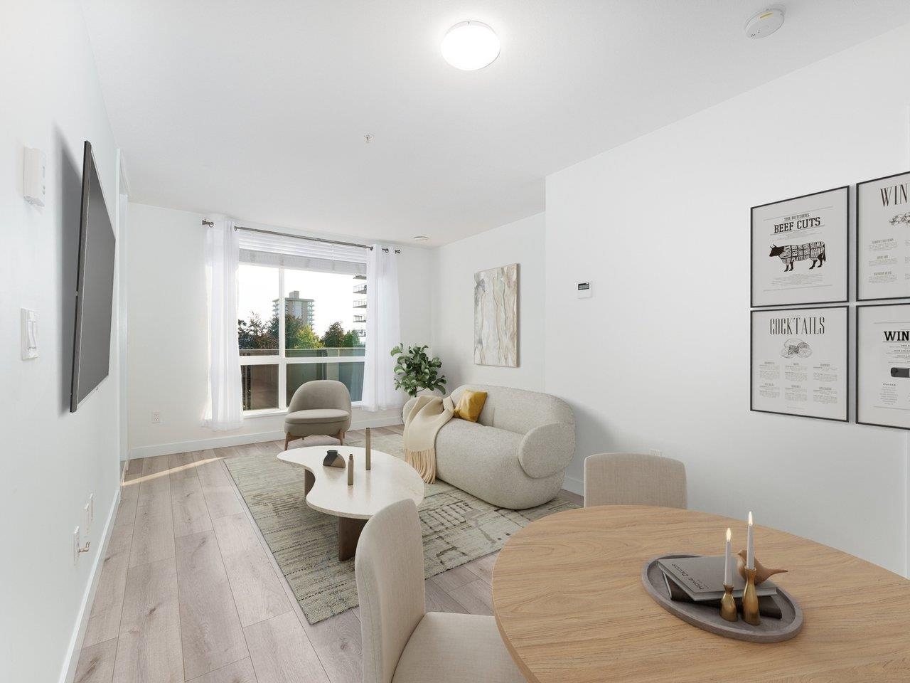 128 East 8th Street #202, North Vancouver, BC V7L 1Y7