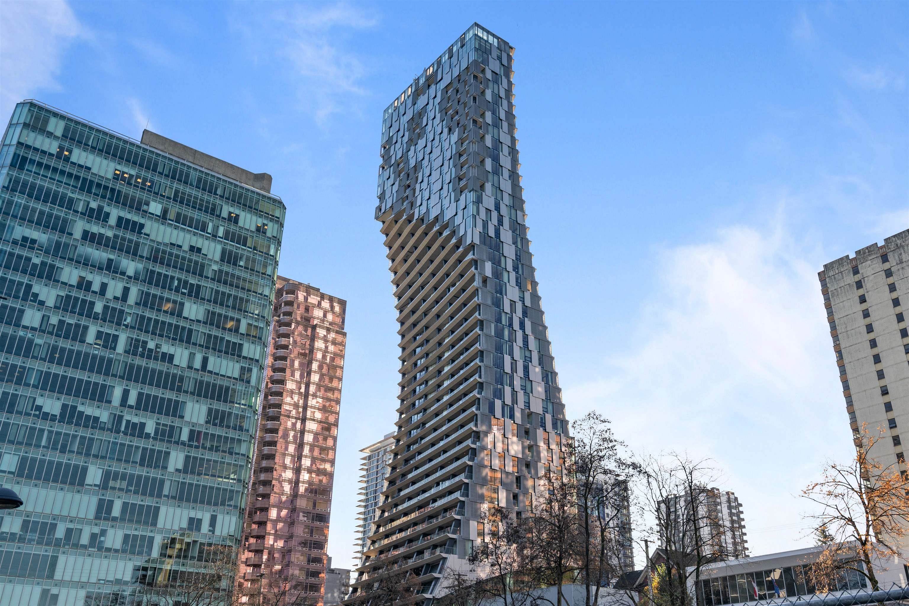 1568 Alberni St #3403, Vancouver, BC V6G 0E3