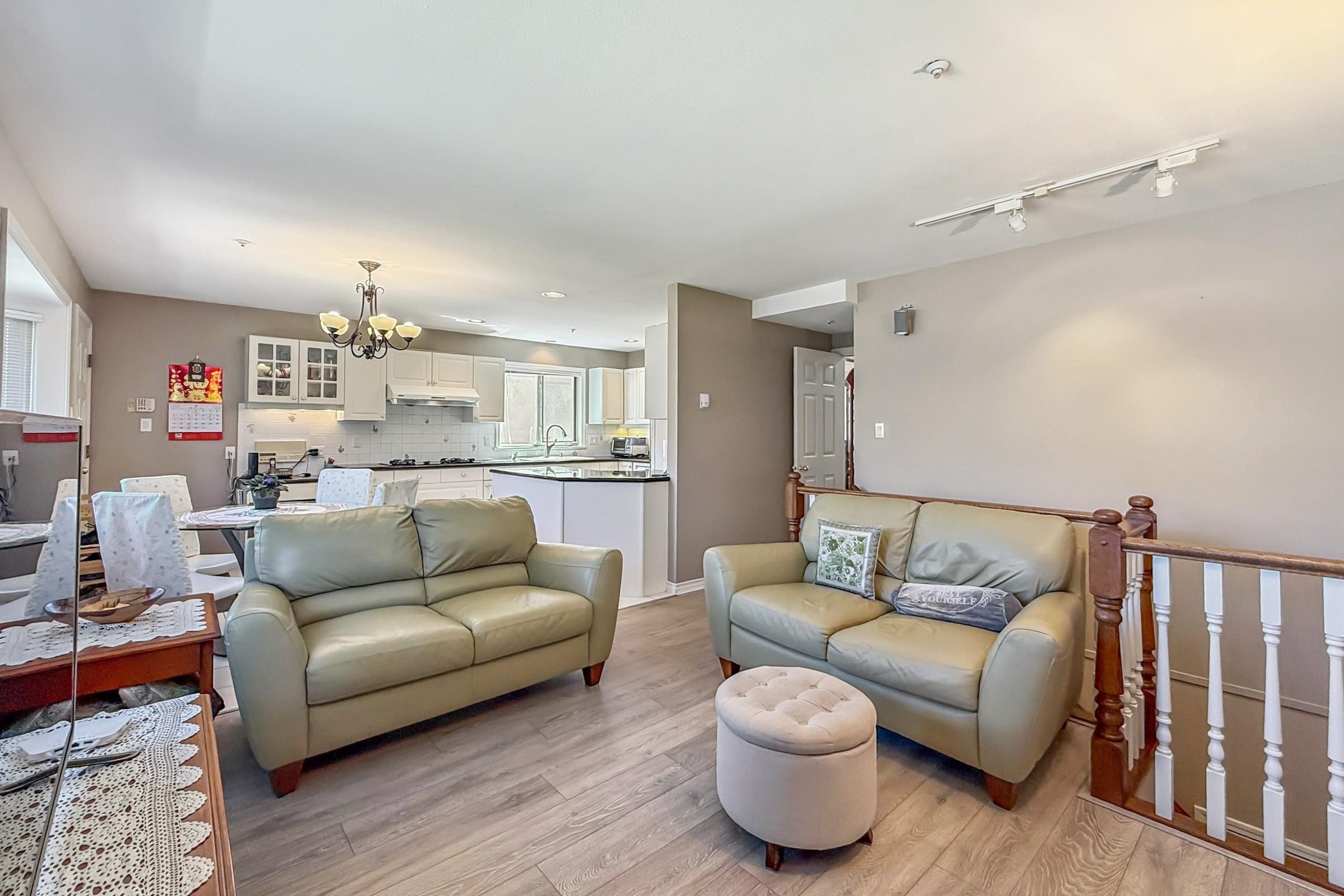 2755 West 20th Avenue, Vancouver, BC V6L 1H1