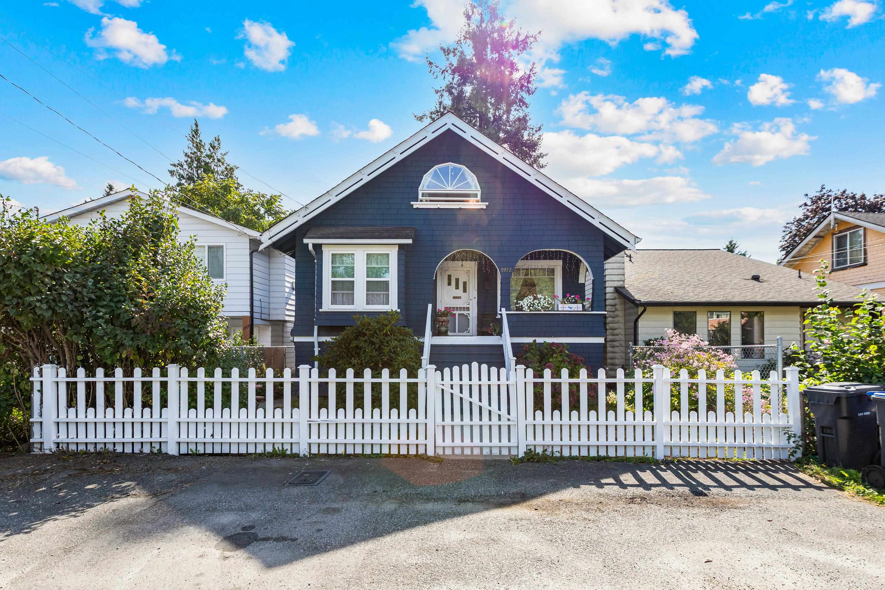 1972 Fraser Avenue, Port Coquitlam, BC V3B 1N3