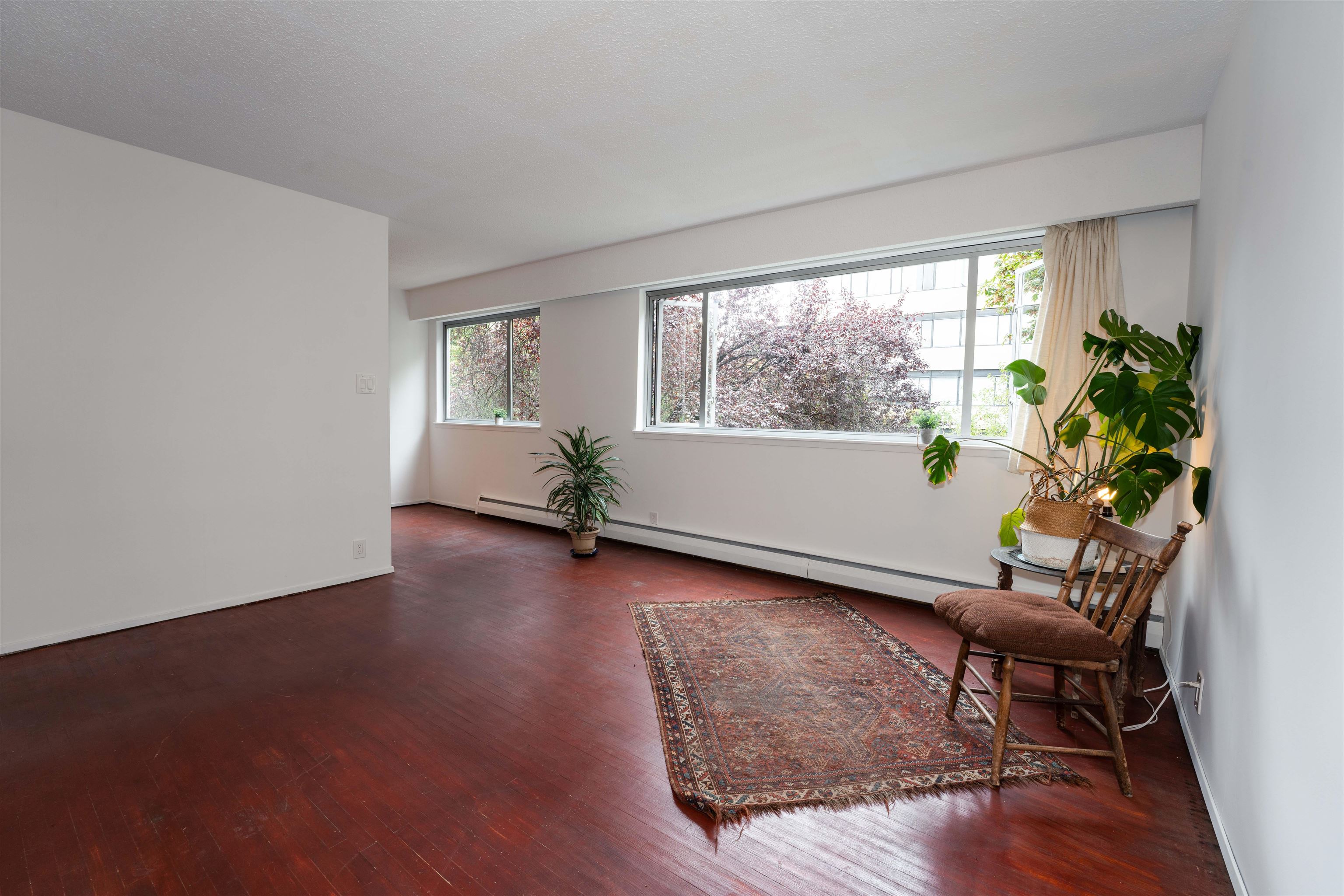 1050 Jervis Street #210, Vancouver, BC V6E 2C1