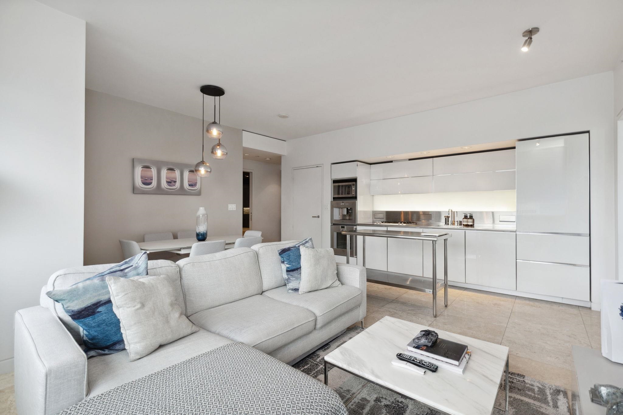 1201-838 West Hastings Street #2102, Vancouver, BC V6C 0A6