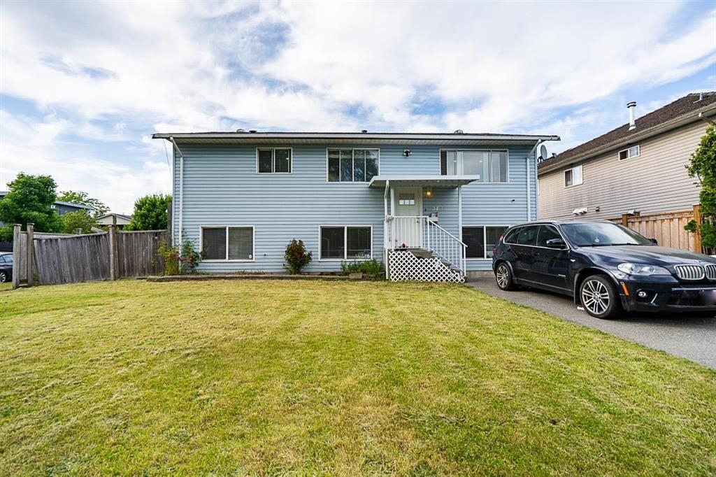 87a Avenue, Surrey, BC V3W 6B7