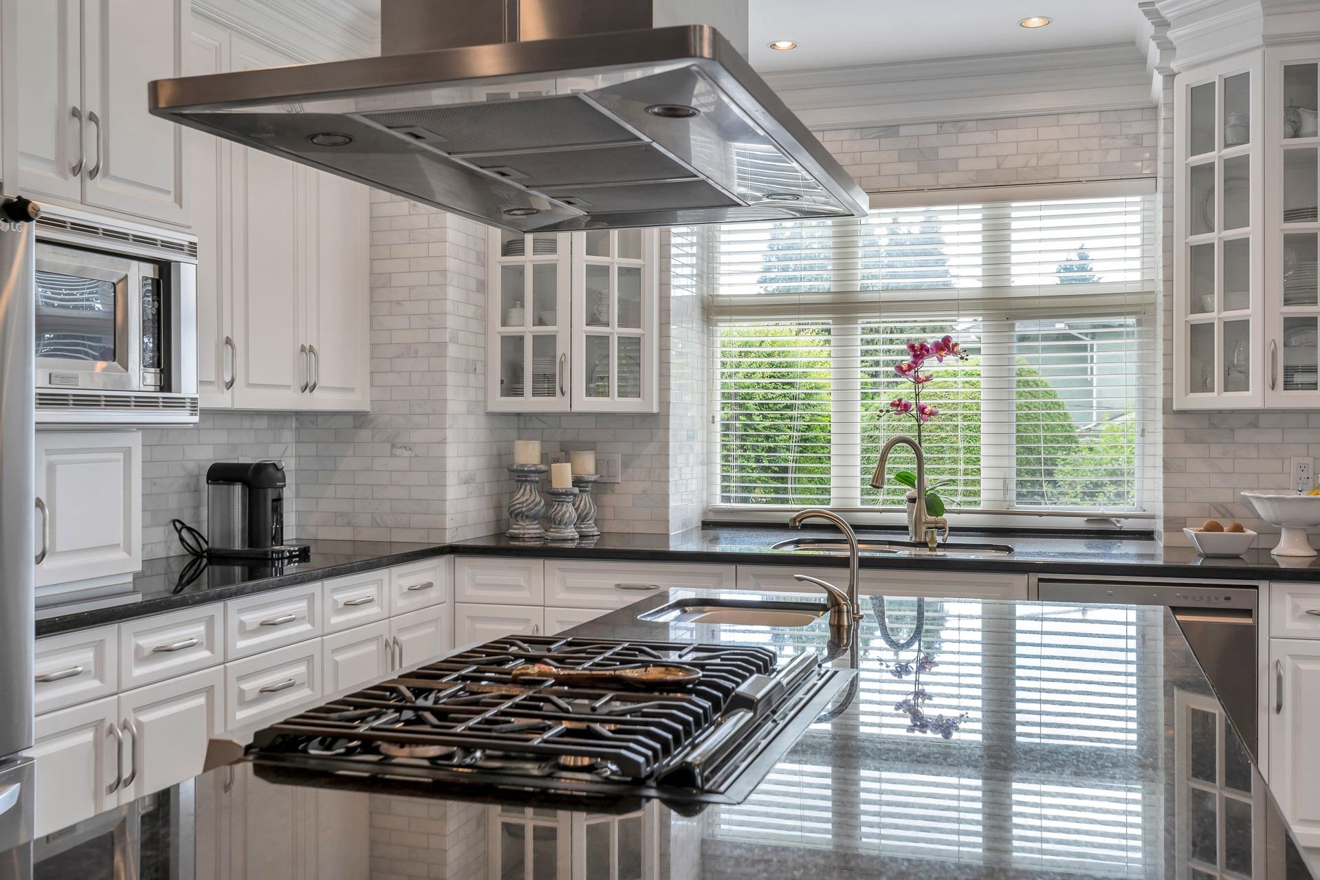 7205 Union Street, Burnaby, BC V5A 1J1