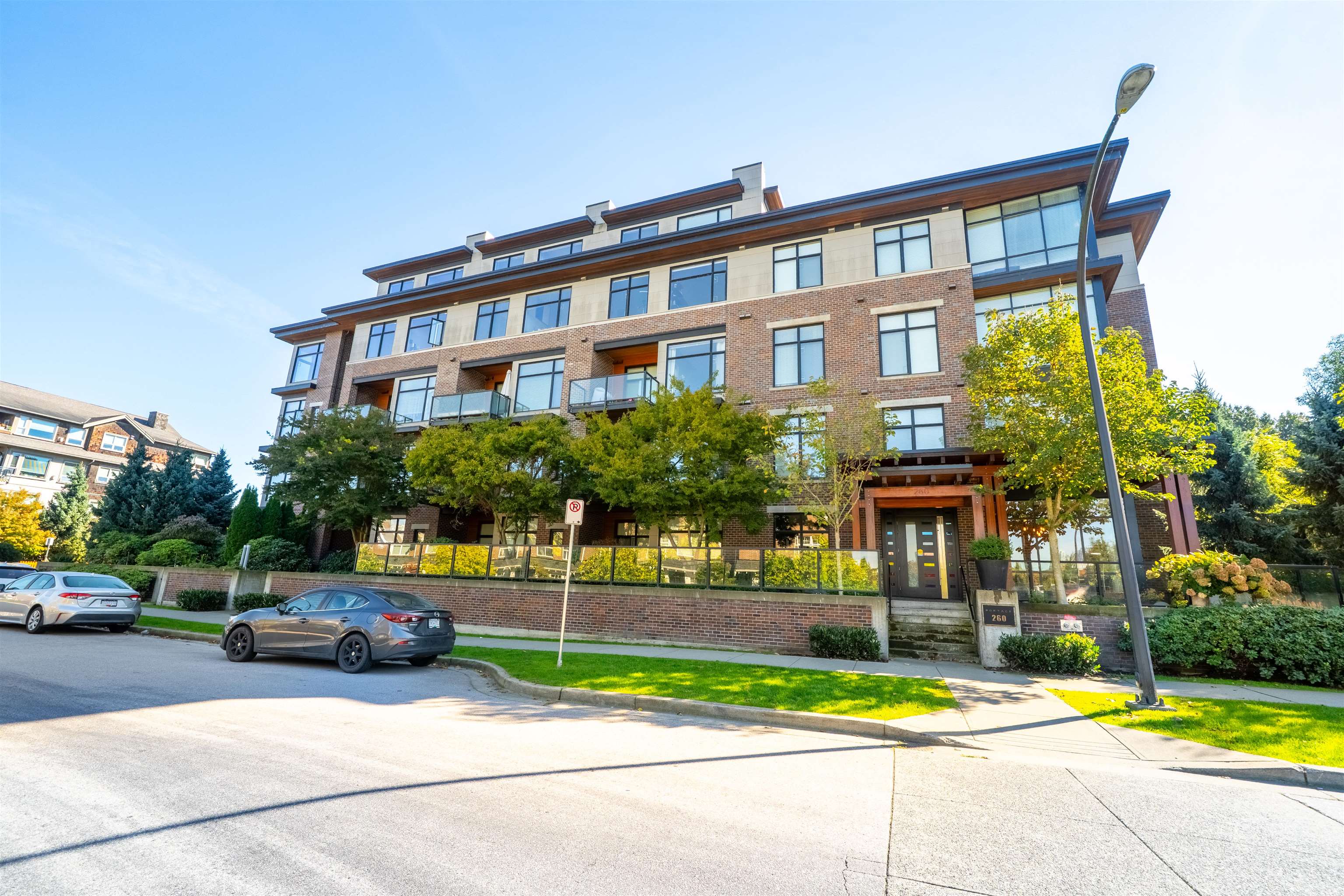 260 Salter Street #211, New Westminster, BC V3M 0J4
