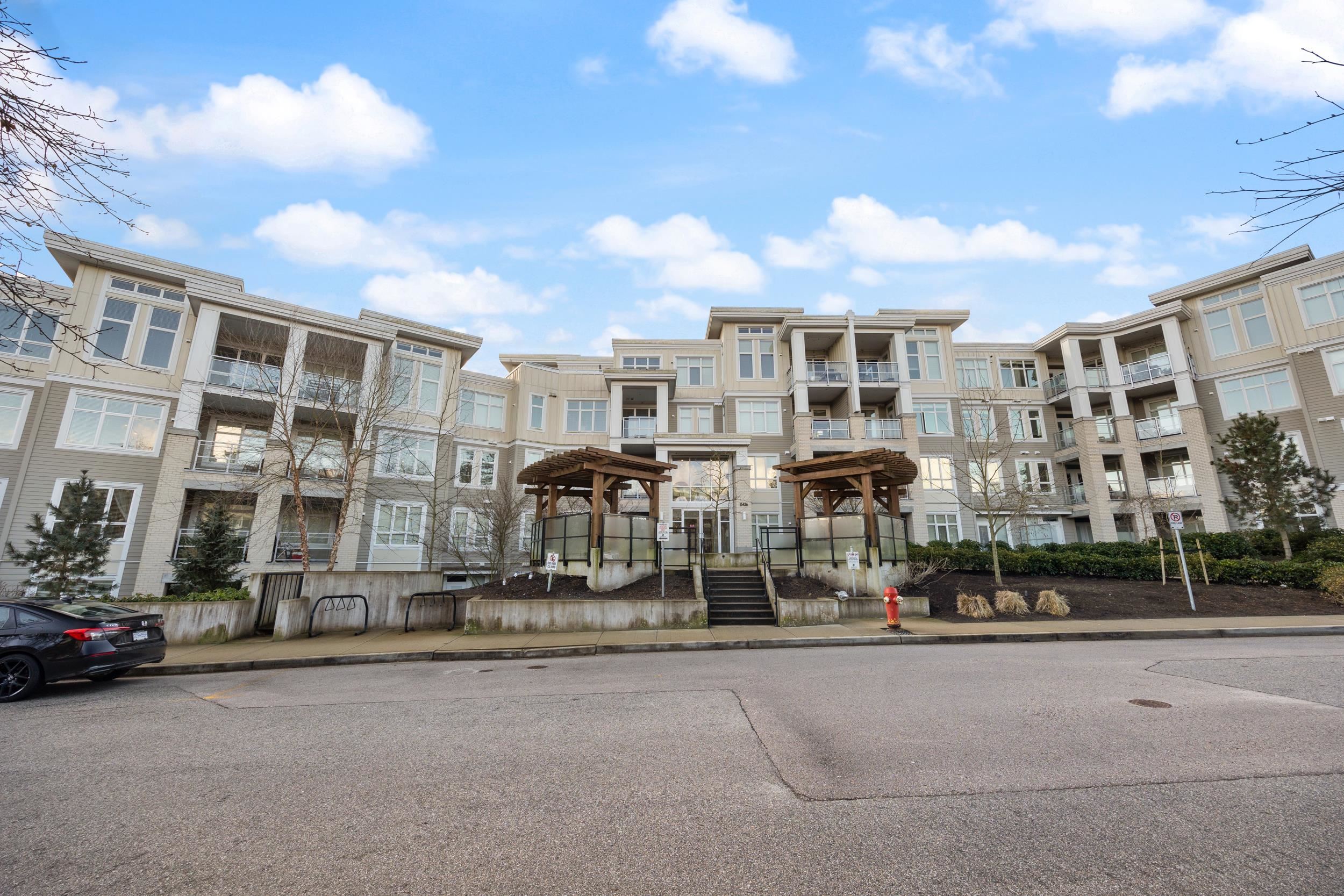15436 31st Avenue #412, Surrey, BC V3Z 1H3