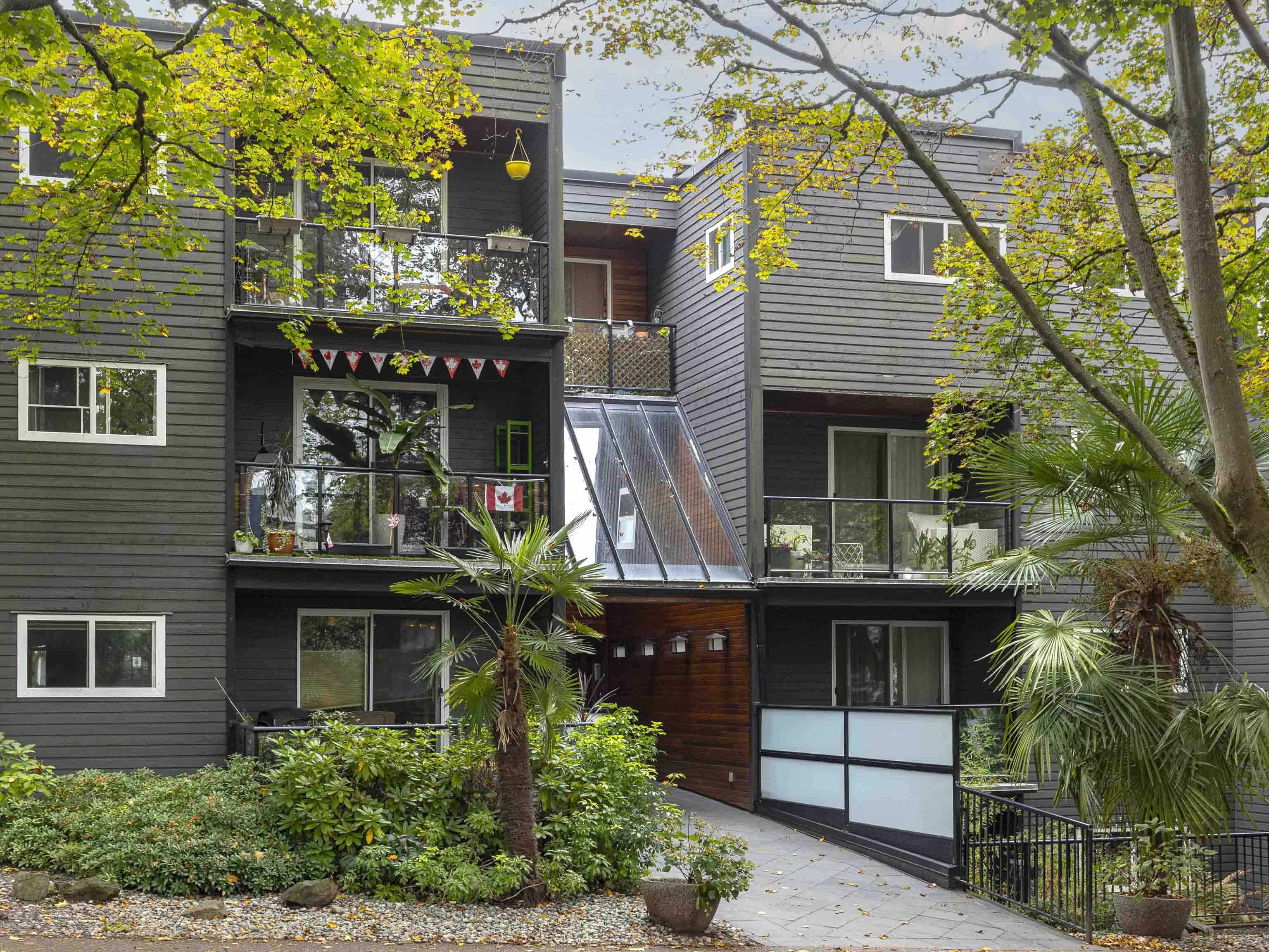 1550 Barclay Street #302, Vancouver, BC V6G 3B1