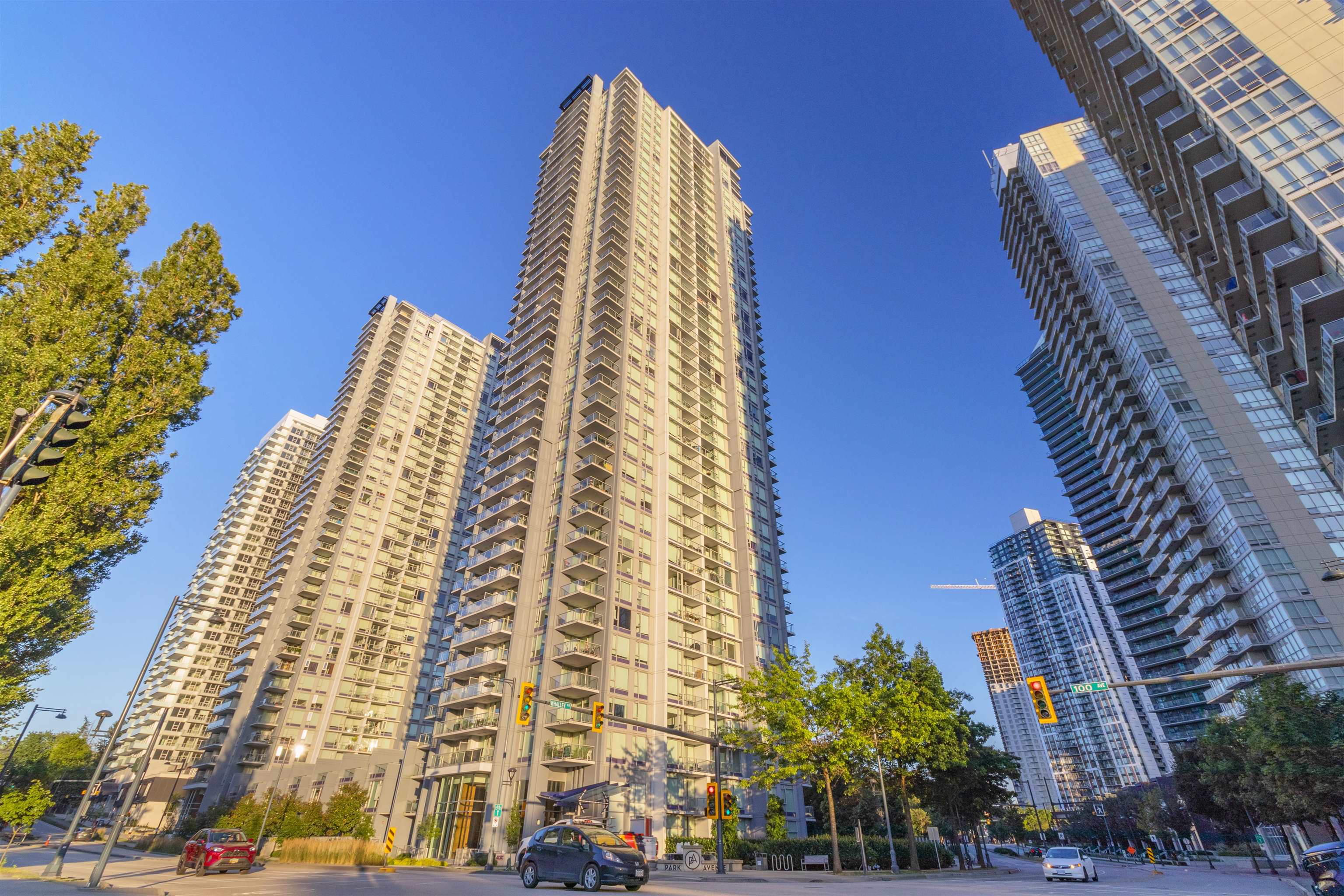2503-13696 100 Avenue #3607, Surrey, BC V3T 0L5