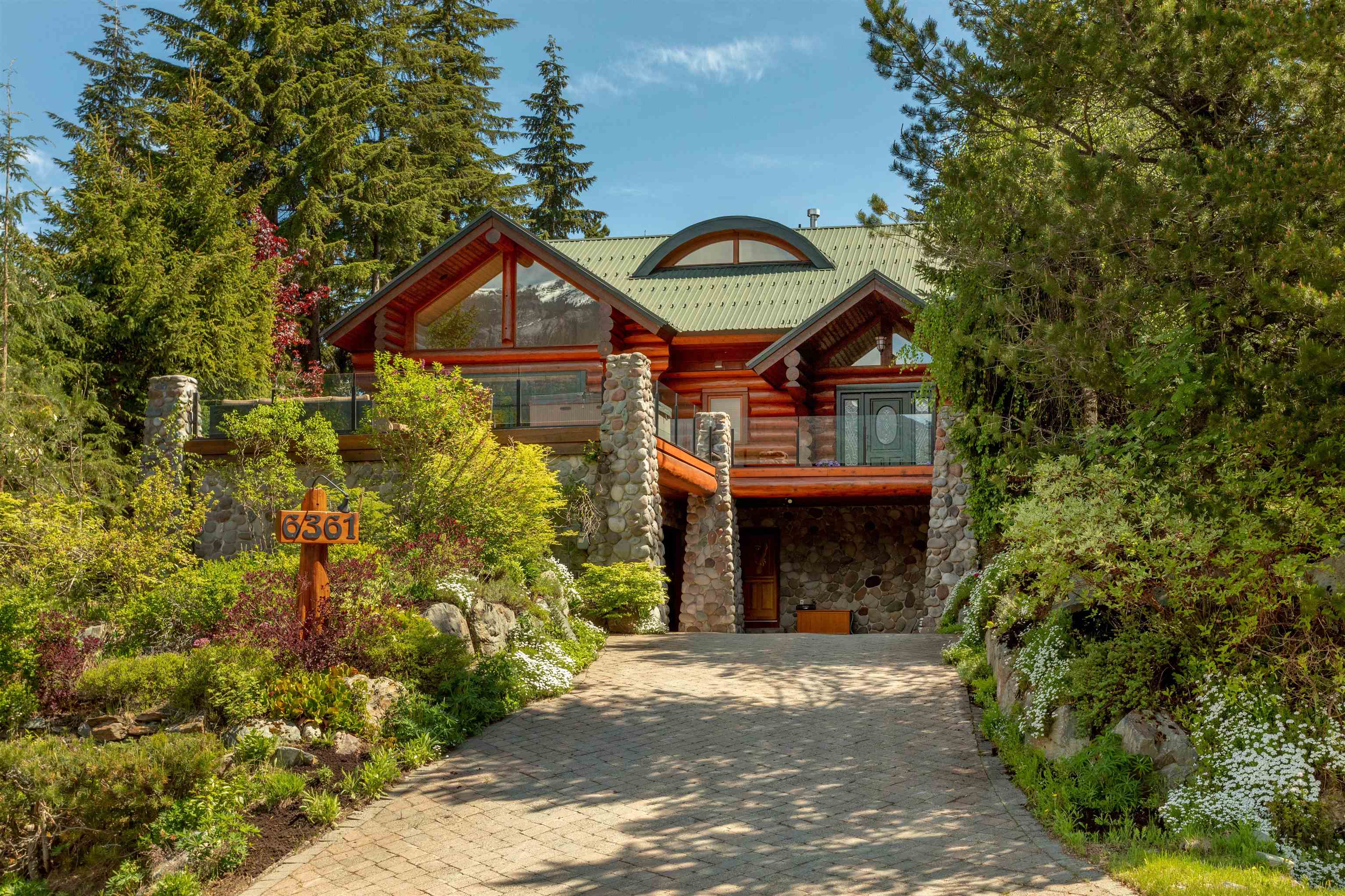 6361 Fairway Drive, Whistler, BC V8E 0C9