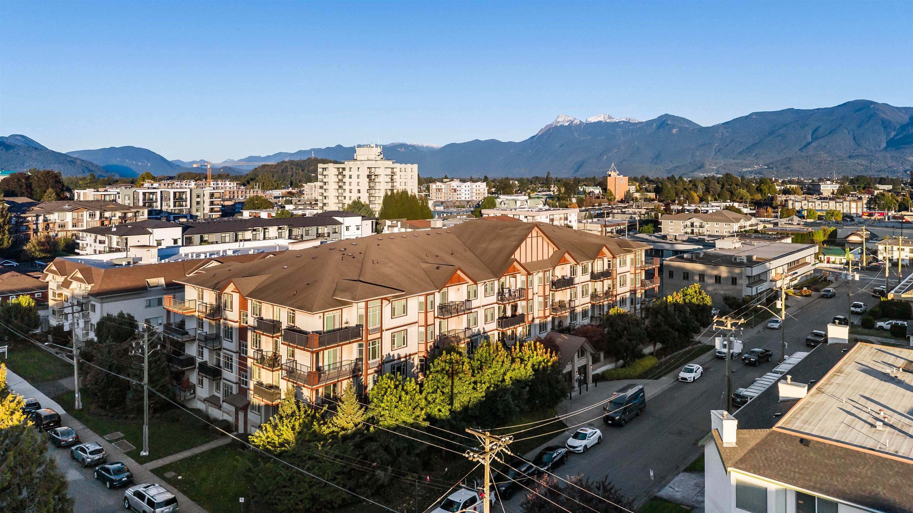 45615 Brett Avenue #303, Chilliwack, BC V2P 1P1
