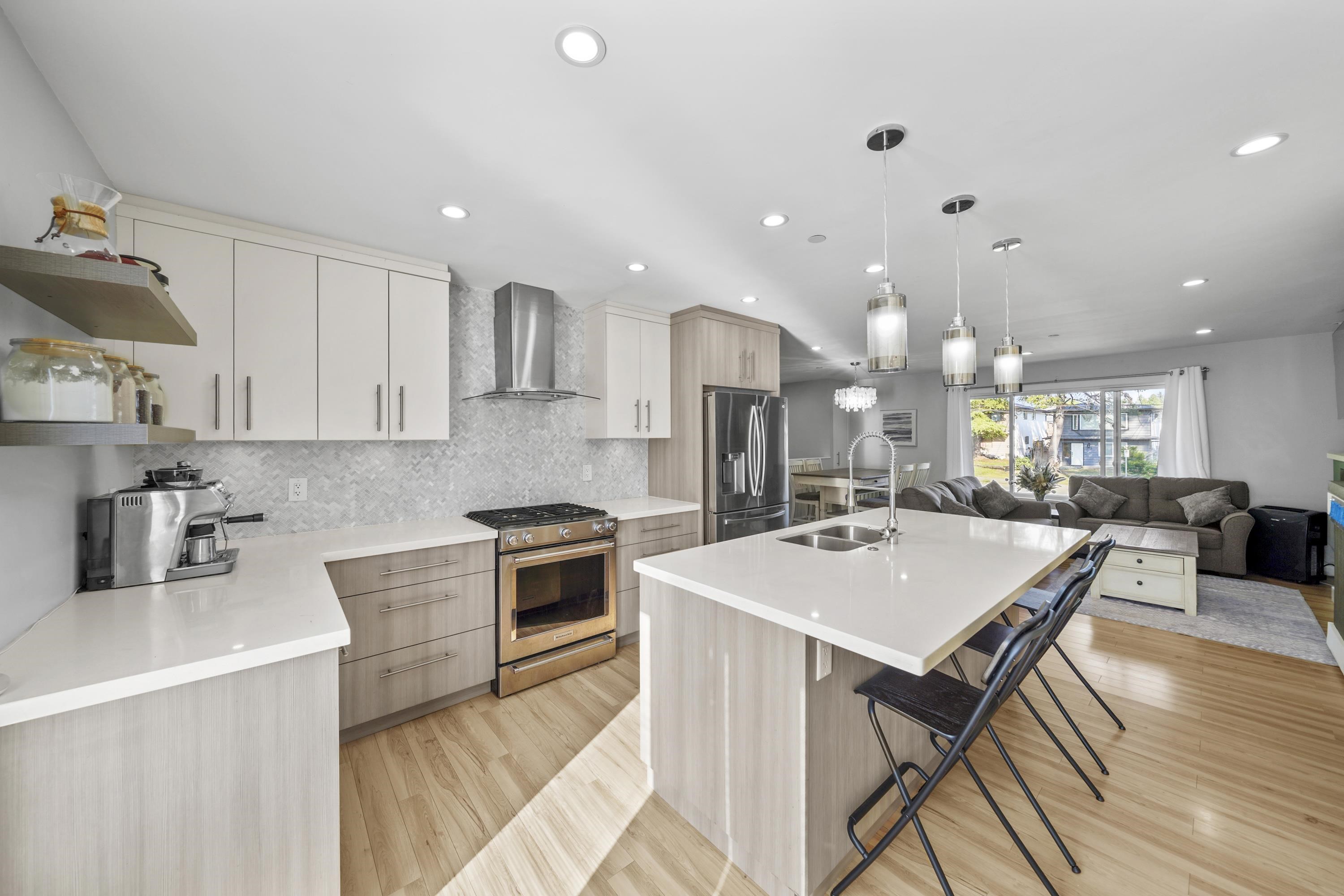 3759 Coast Meridian Road, Port Coquitlam, BC V3B 3P2