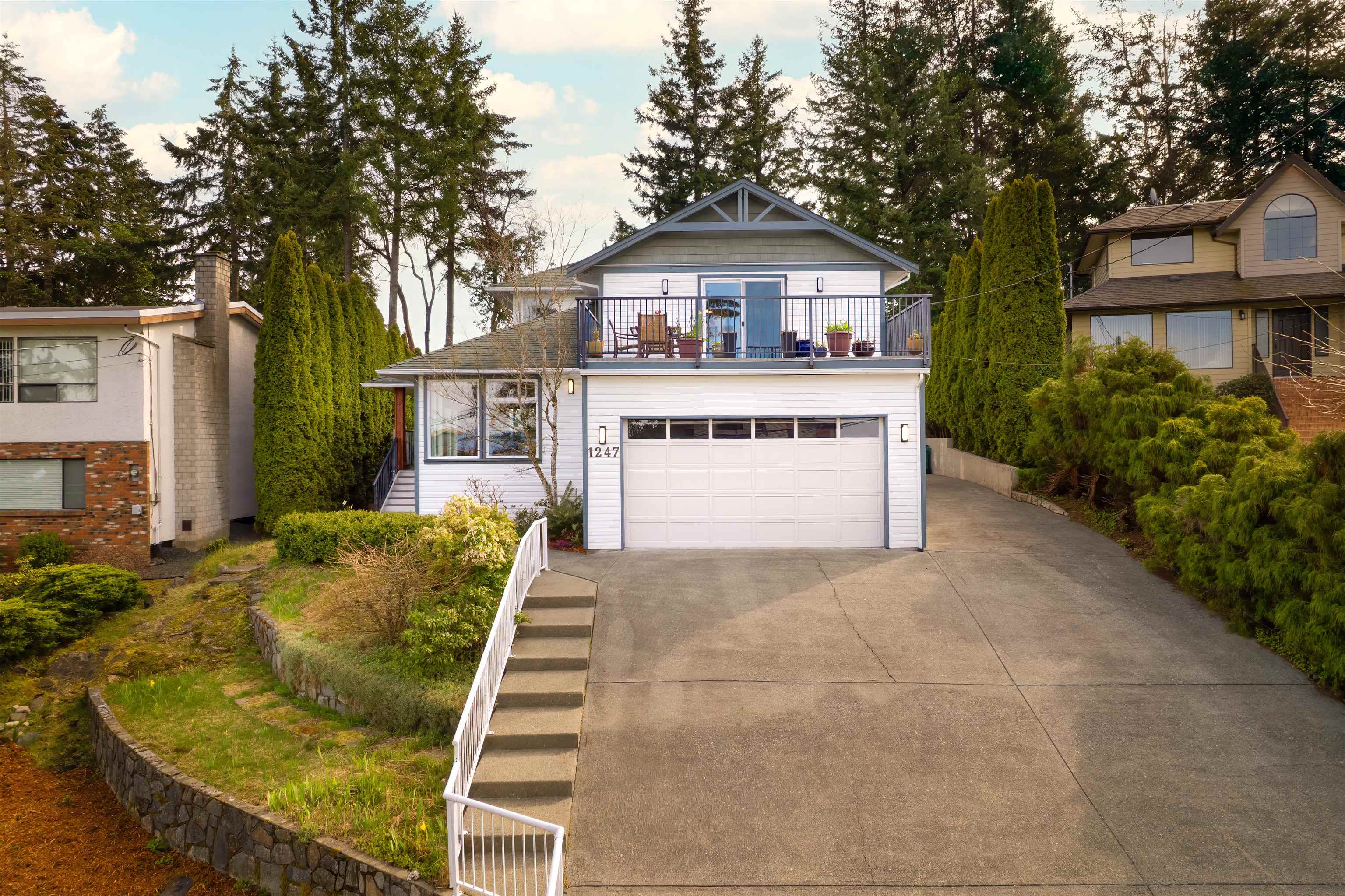 1247 Selkirk Dr, Nanaimo, BC V9R 5Z5