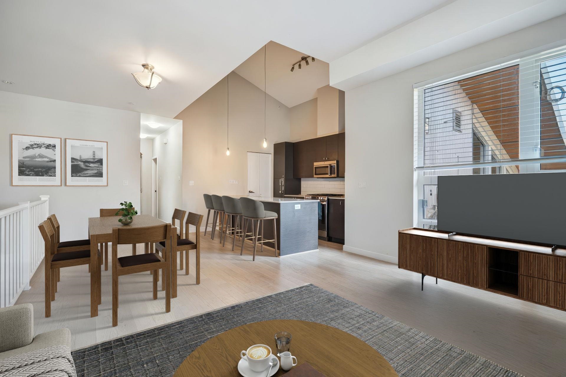 260 Ewen Avenue #201, New Westminster, BC V3M 5B3