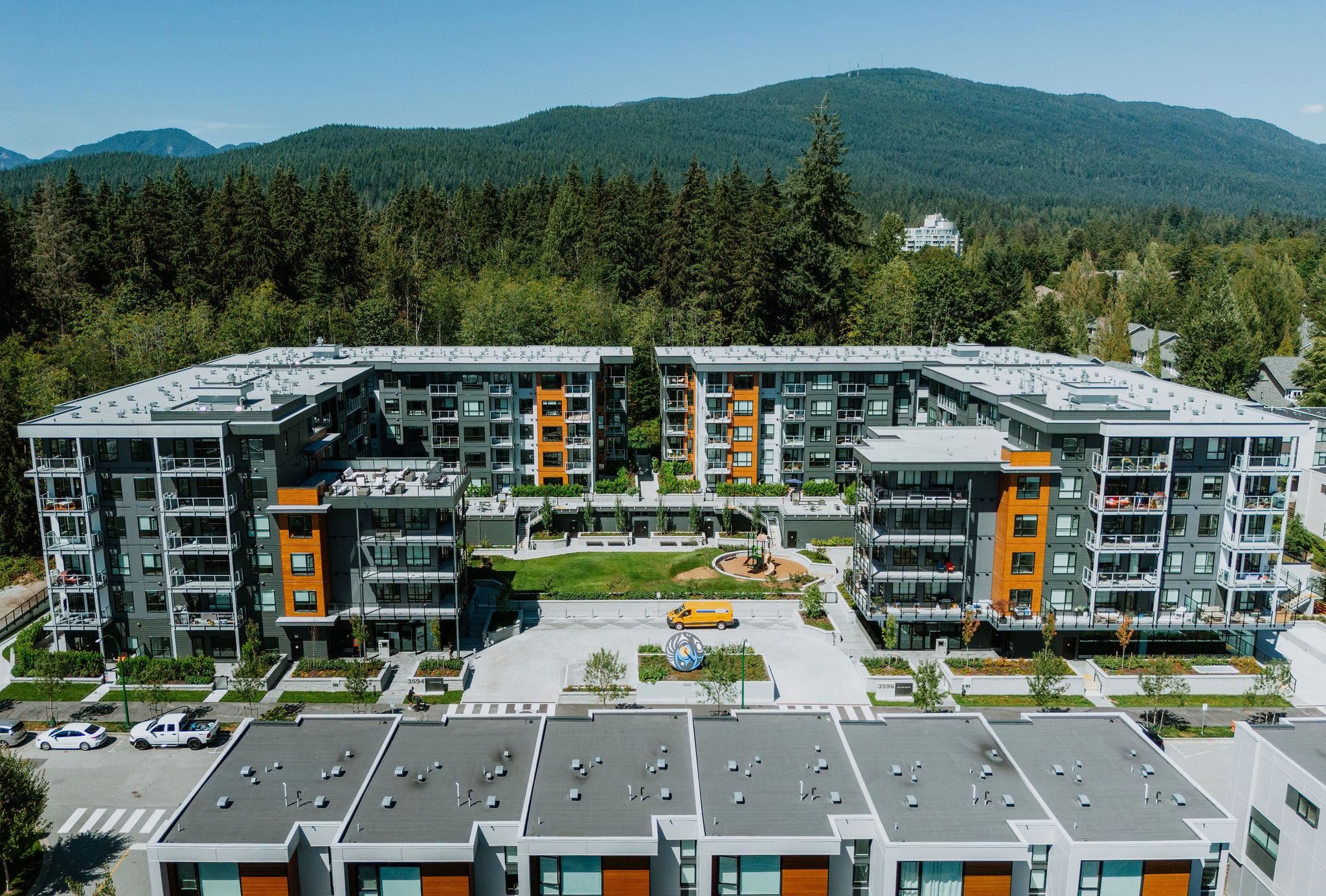 3594 Malsum Dr #102, North Vancouver, BC V7G 0B4