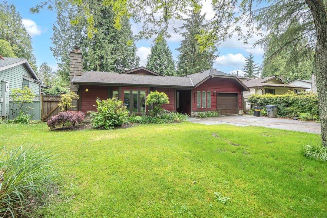 92 Avenue, Surrey, BC V3R 7L2