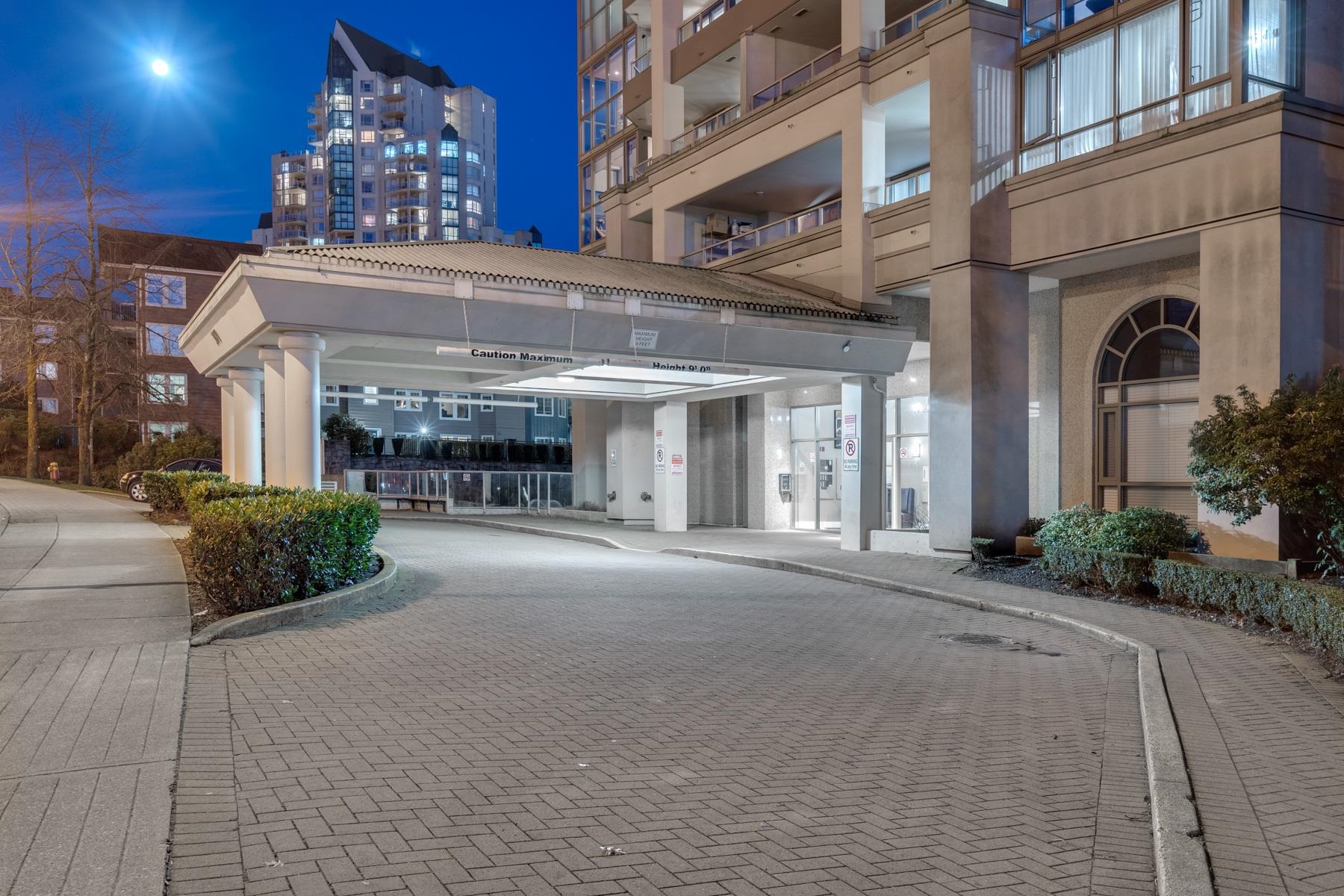 3070 Guildford Way #1502, Coquitlam, BC V3B 7R8