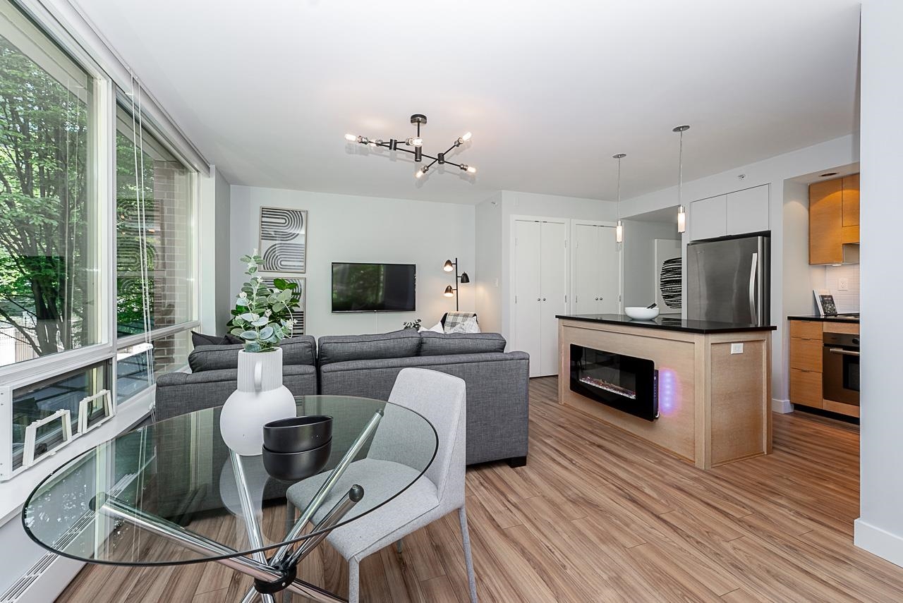 1055 Homer Street #302, Vancouver, BC V6B 1G3