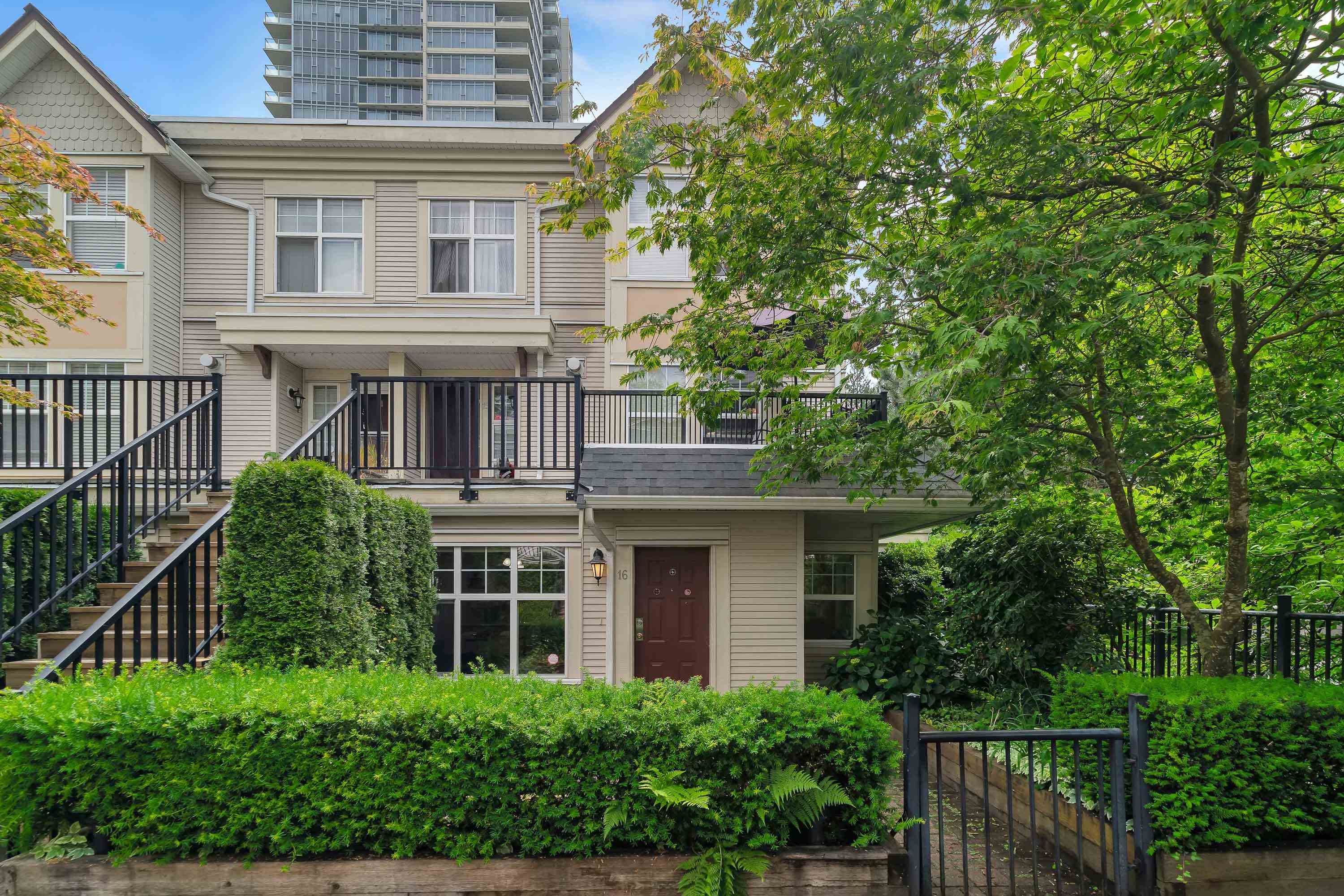 7071 Edmonds Street #16, Burnaby, BC V3N 1A3