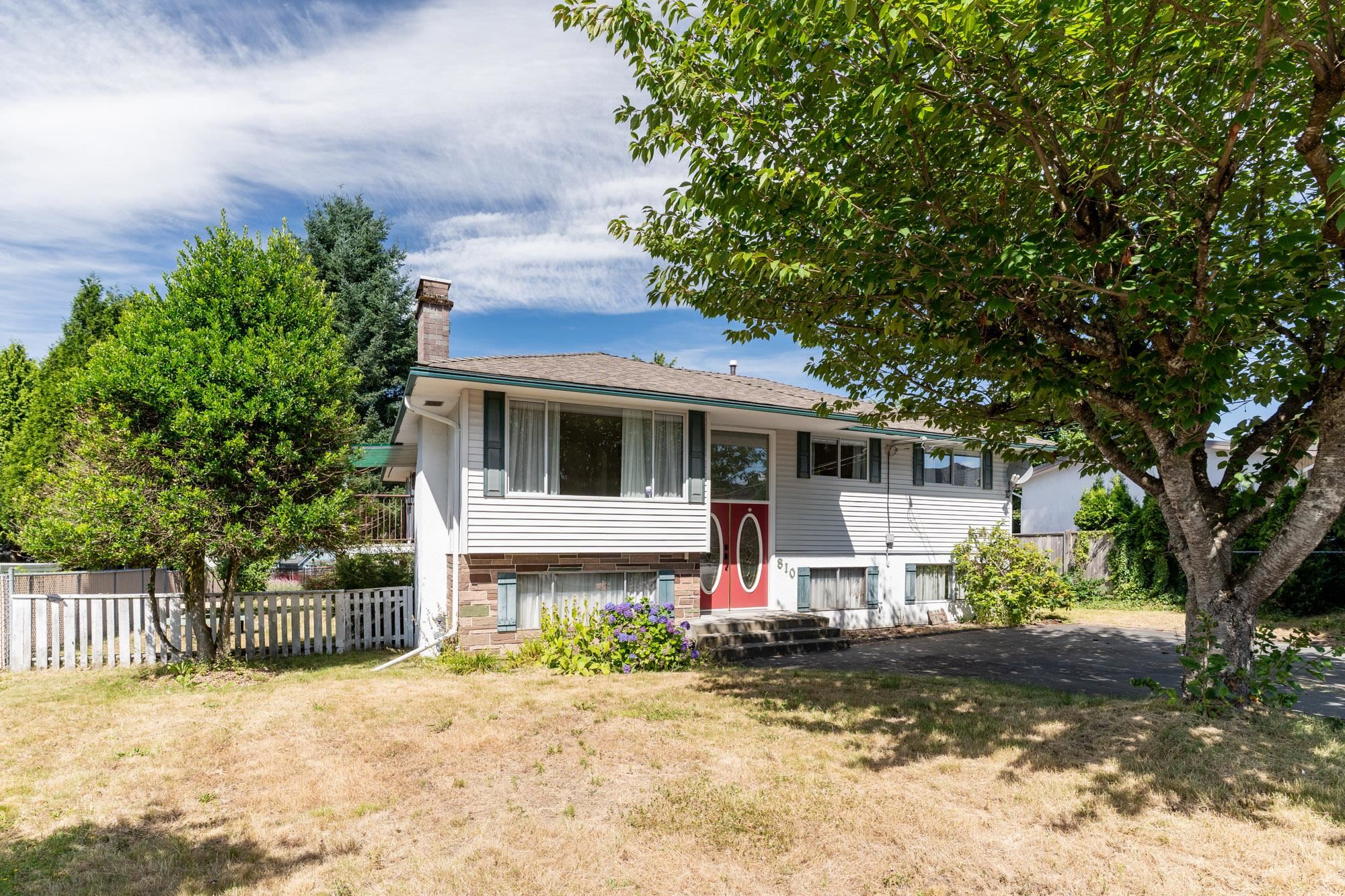 810 Longlac Street, Coquitlam, BC V3J 5J8