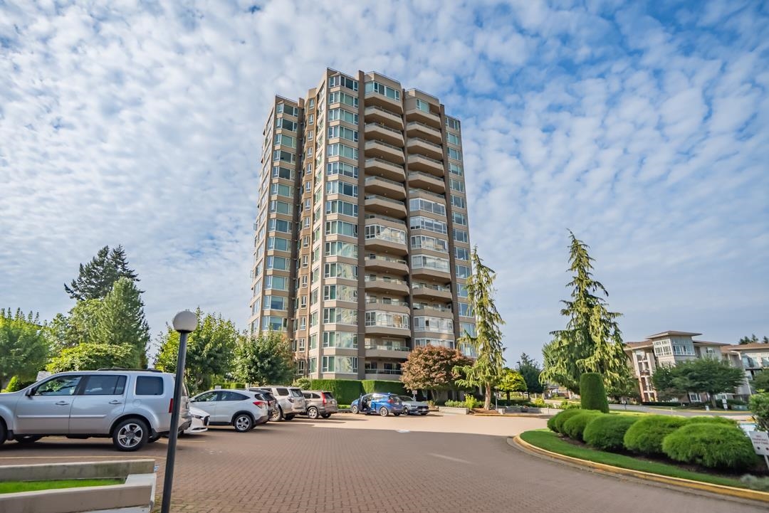 3150 Gladwin Road #902, Abbotsford, BC V2T 5S9