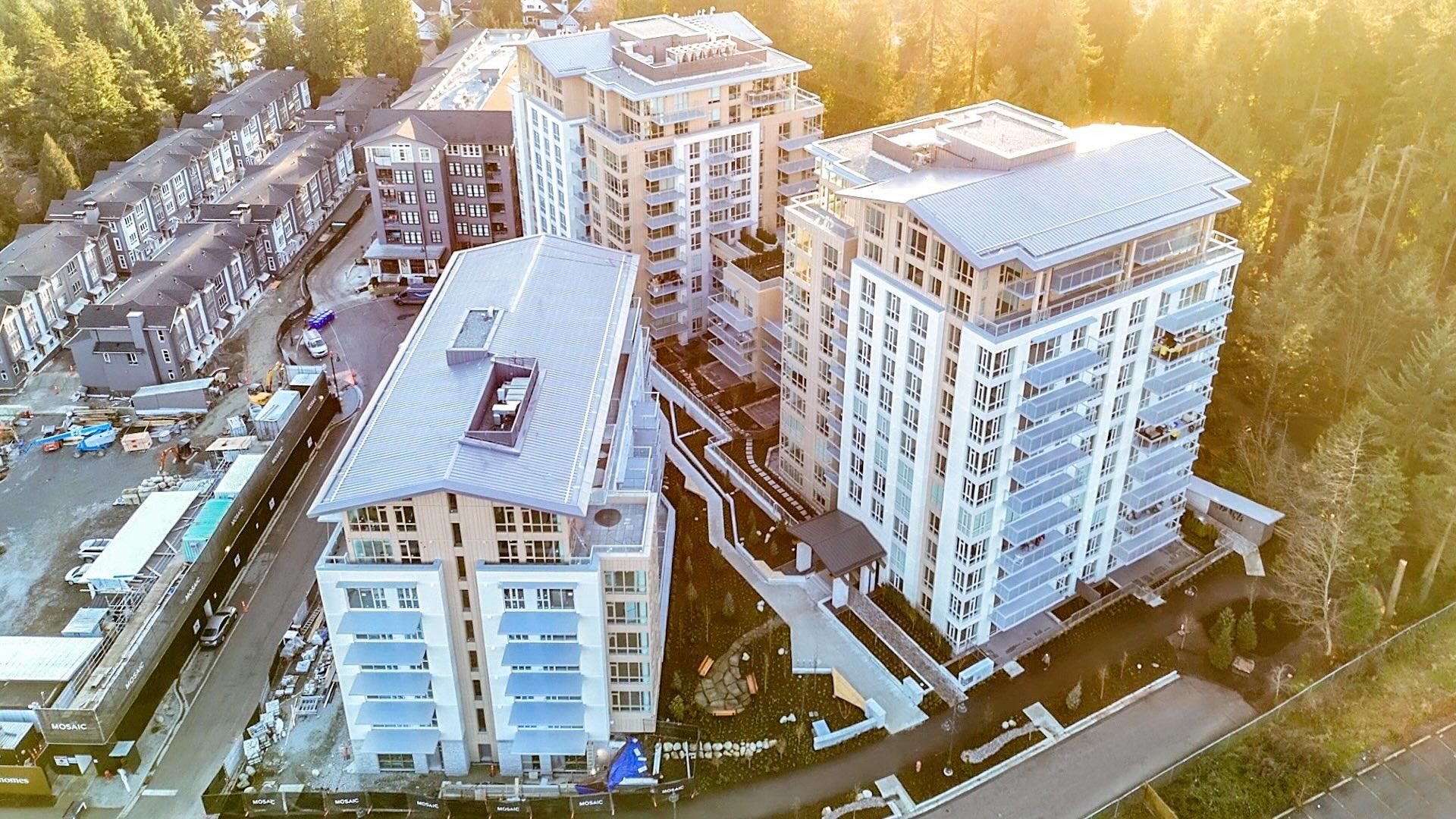 2385 Emery Court #605, North Vancouver, BC V7J 0G1