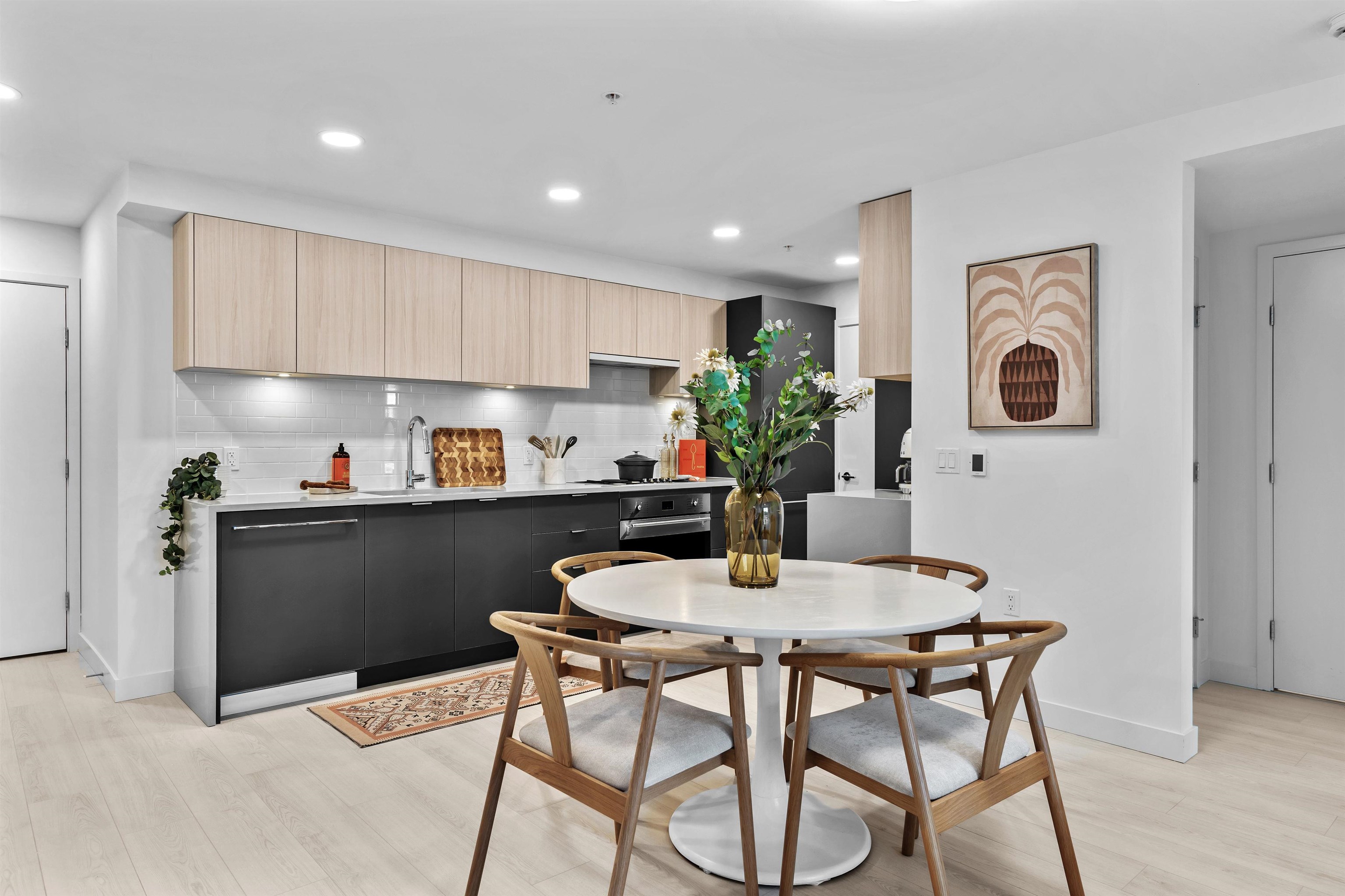 2419 Grant Street #203, Vancouver, BC V0V 0V0