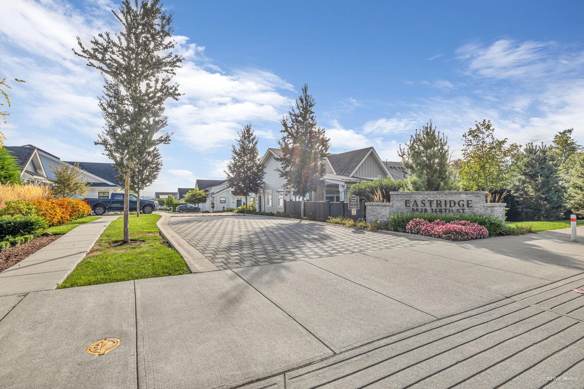 5528 148 Street #2, Surrey, BC V3S 3B4