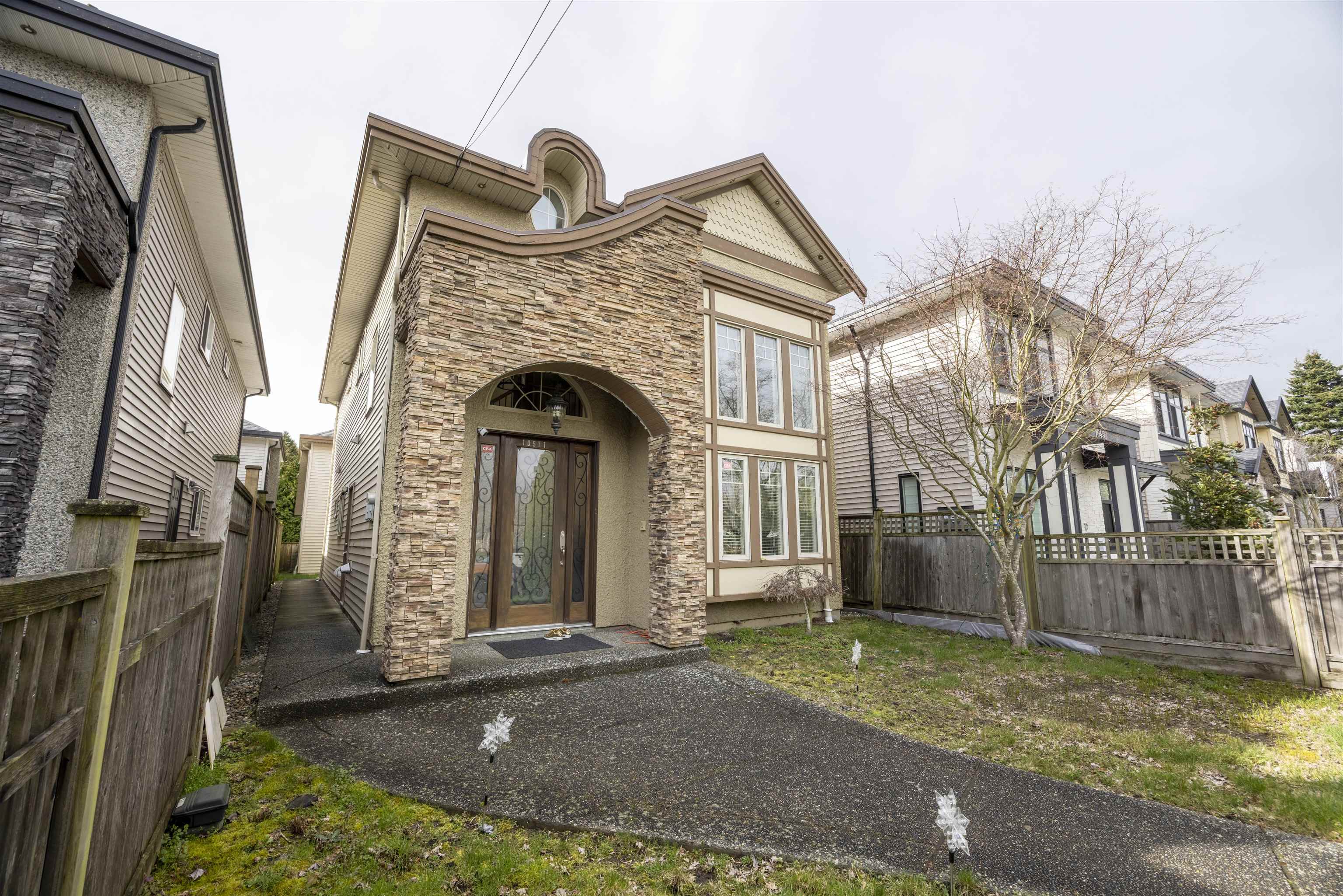10511 Number 1 Road, Richmond, BC V7E 1S3
