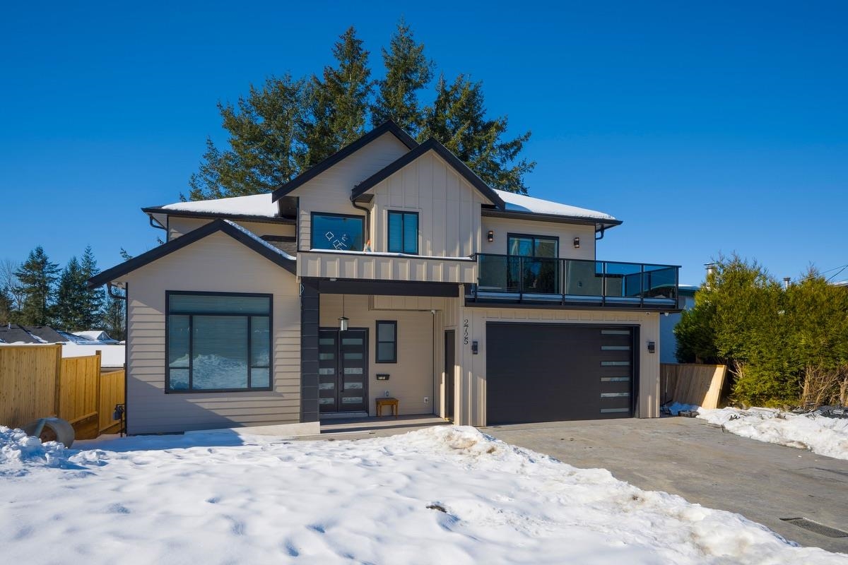 2725 Springhill Street, Abbotsford, BC V2T 3V8