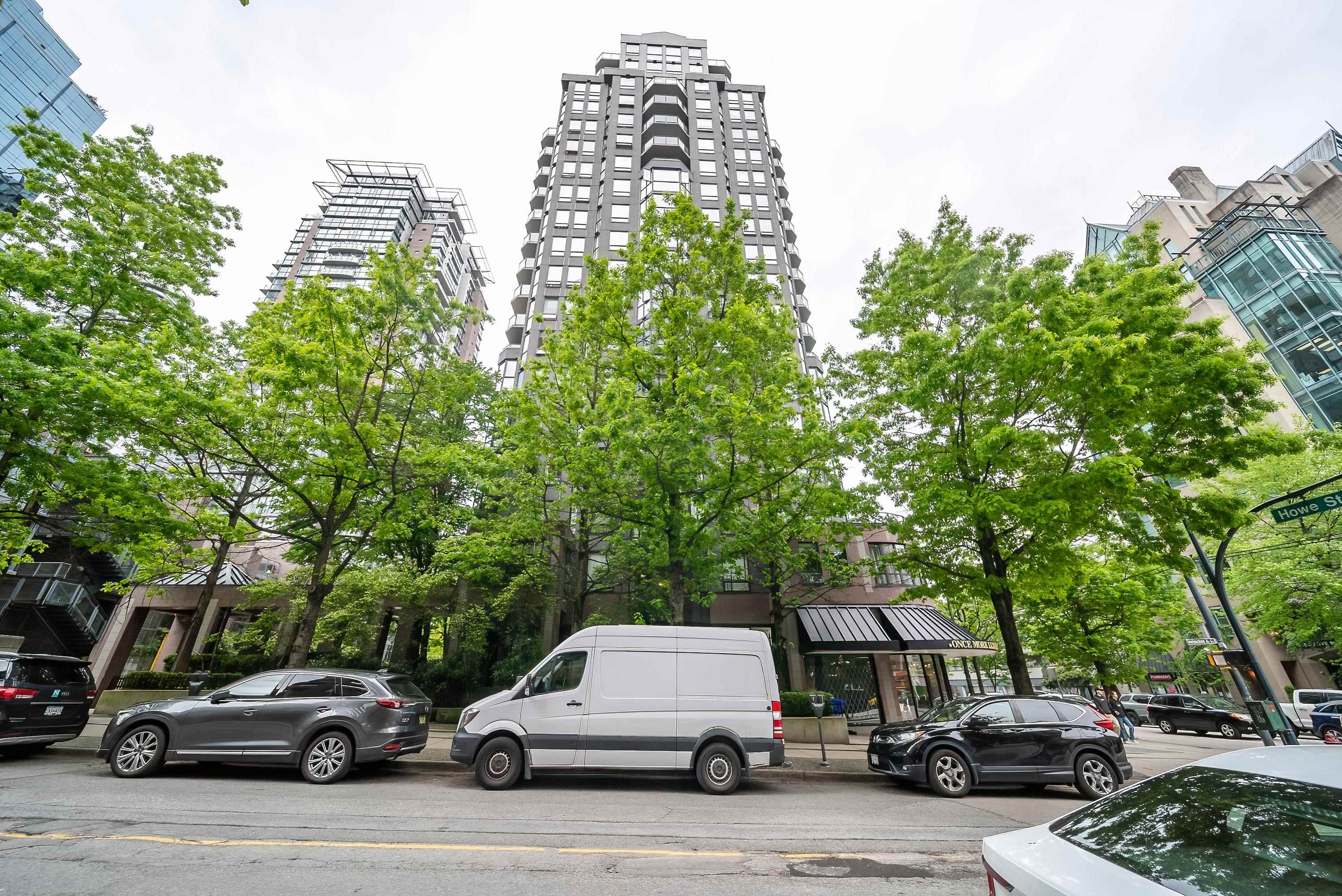811 Helmcken Street #1604, Vancouver, BC V6Z 1B1