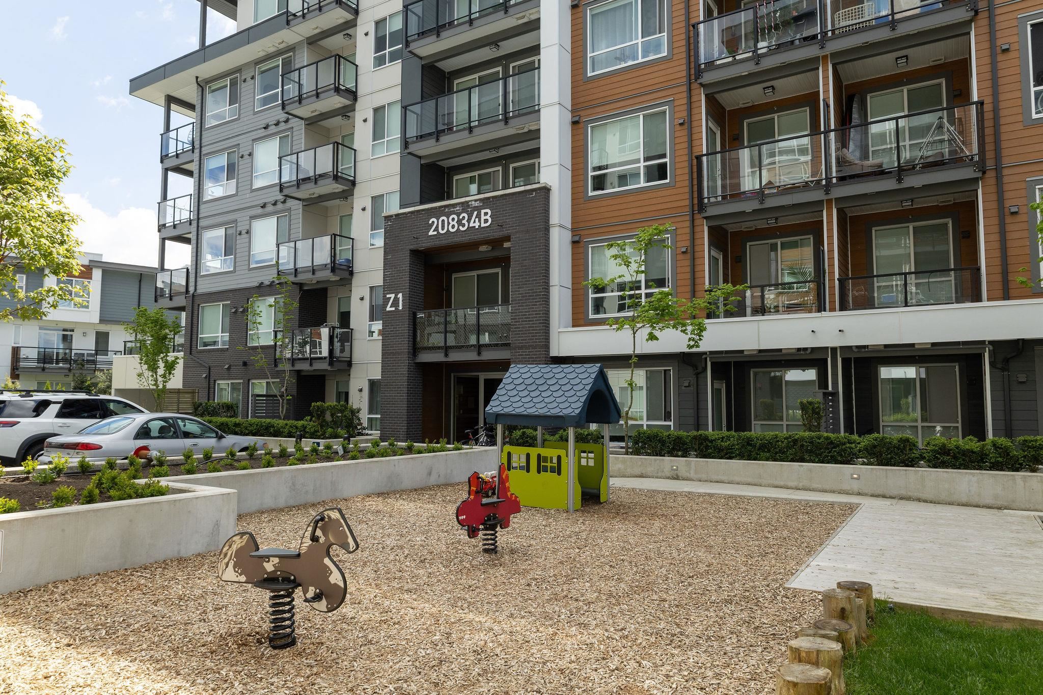 20834 80 Ave B103, Langley, BC V2Y 3M4