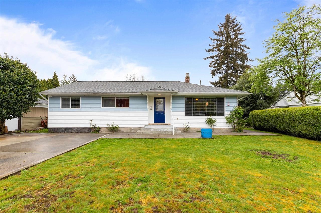 119 Avenue, Maple Ridge, BC V2X 2Y8