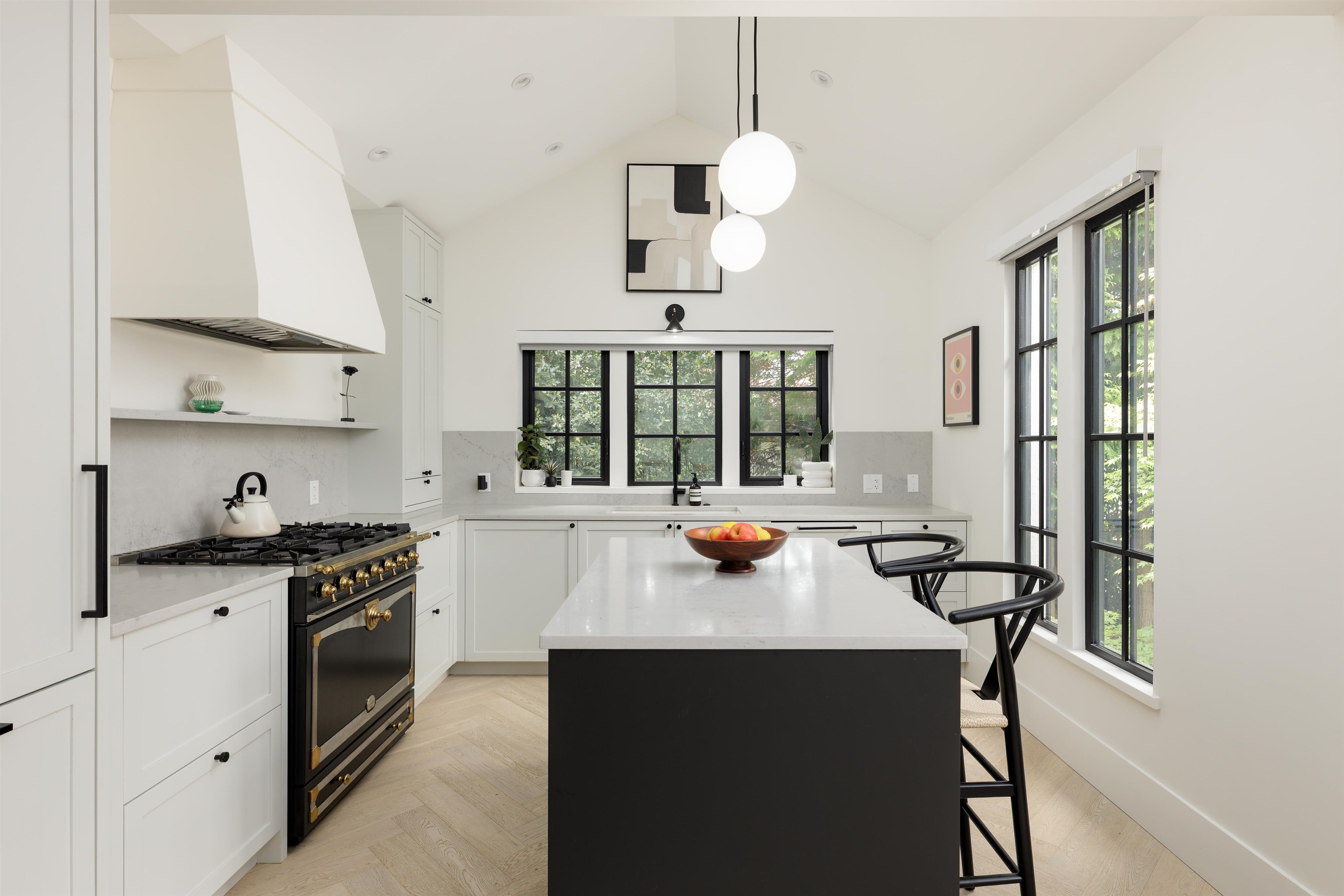 2502 West 33rd Avenue, Vancouver, BC V6N 2E6