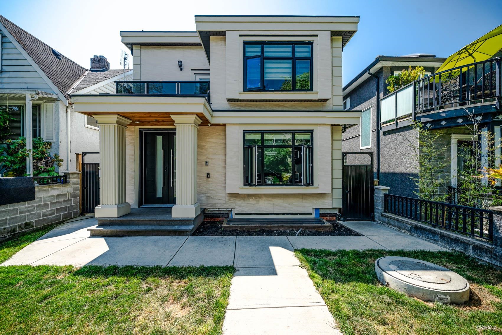 4841 4841 Dumfries Street, Vancouver, BC V5N 3T8